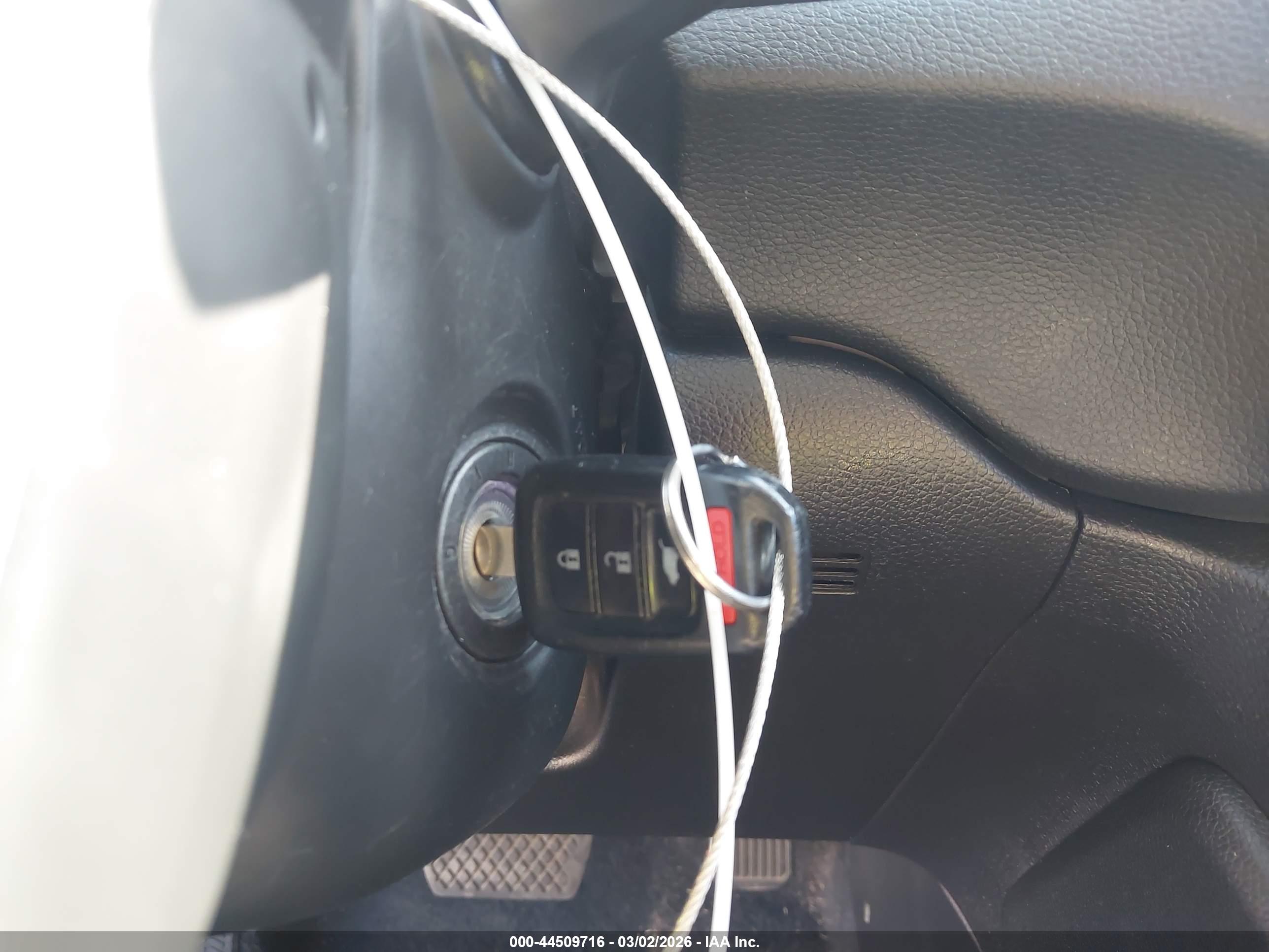 HONDA CR-V image 11