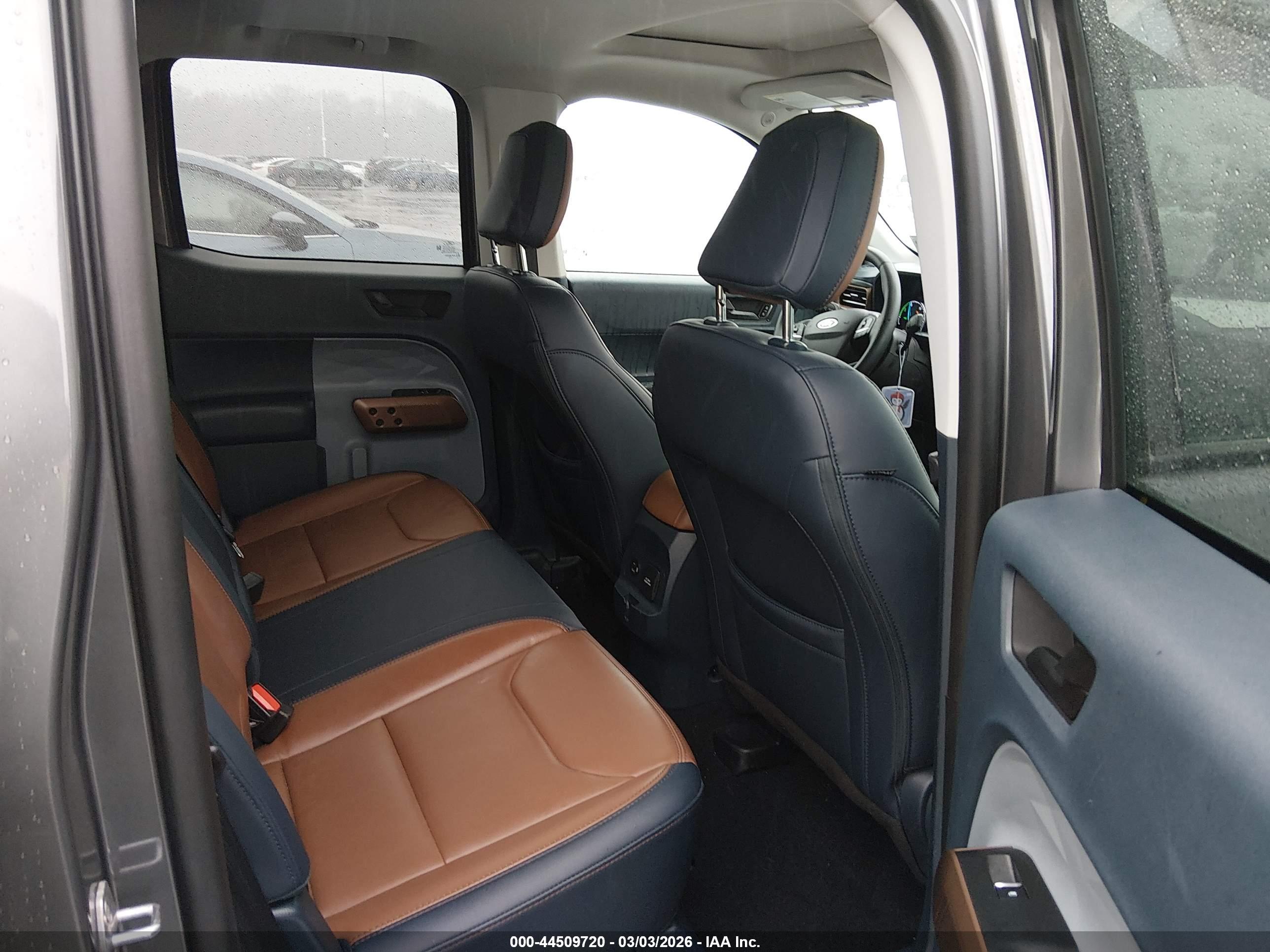 FORD MAVERICK image 8