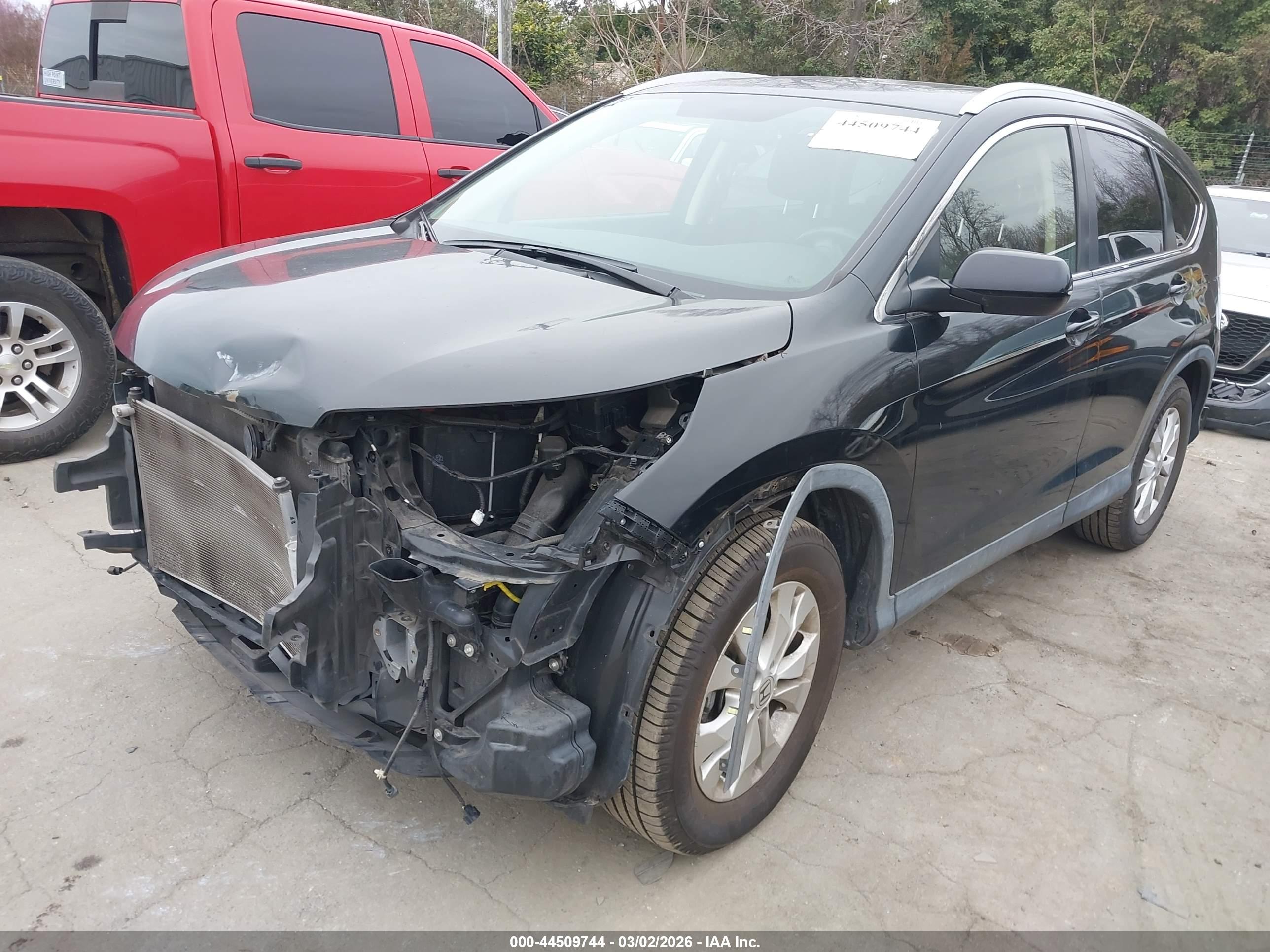 HONDA CR-V image 2