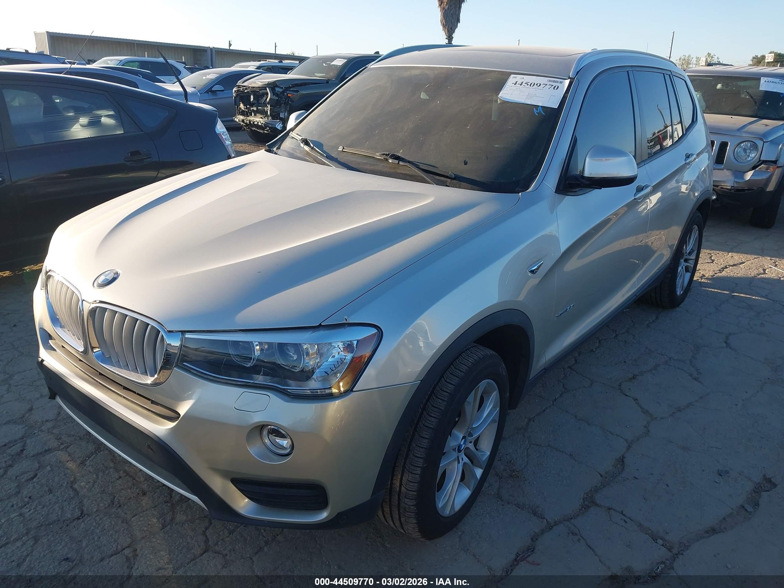 BMW X3 image 2