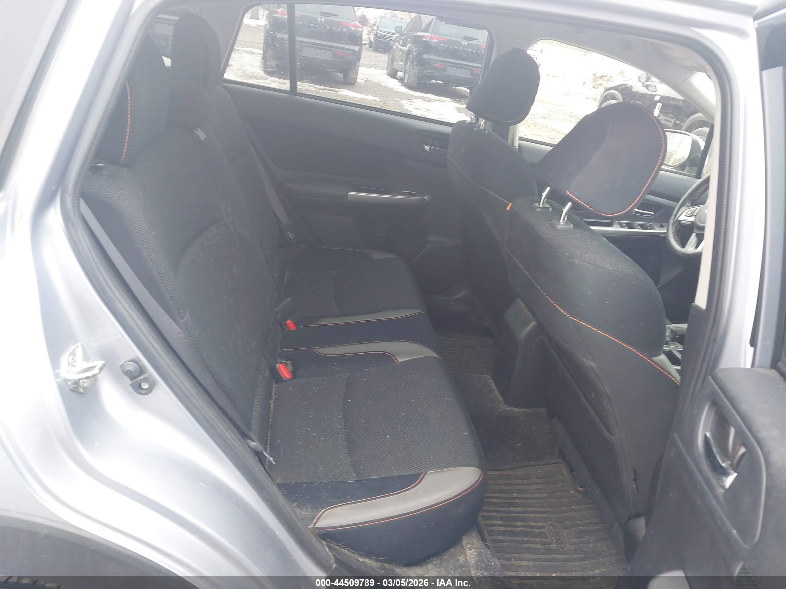 SUBARU CROSSTREK image 8