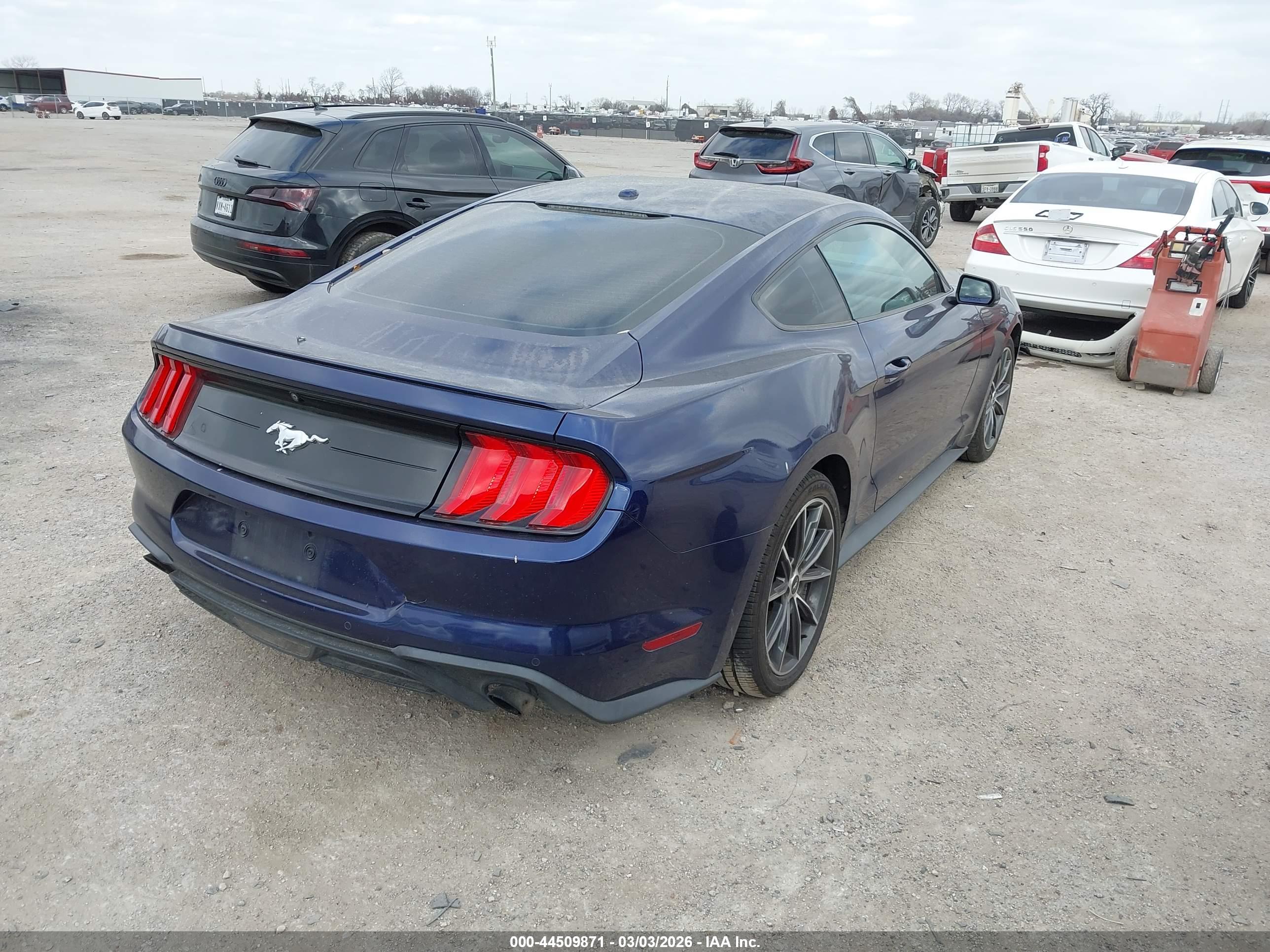 FORD MUSTANG image 4