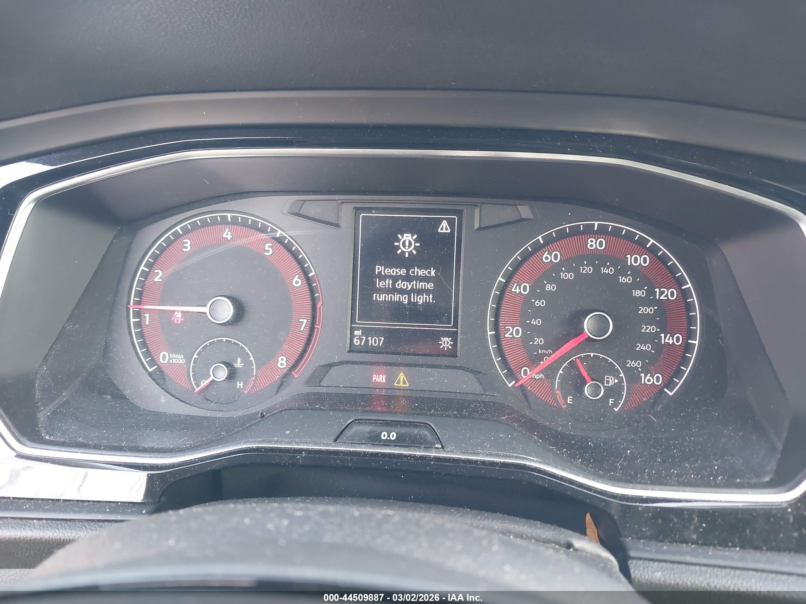 VOLKSWAGEN JETTA image 7