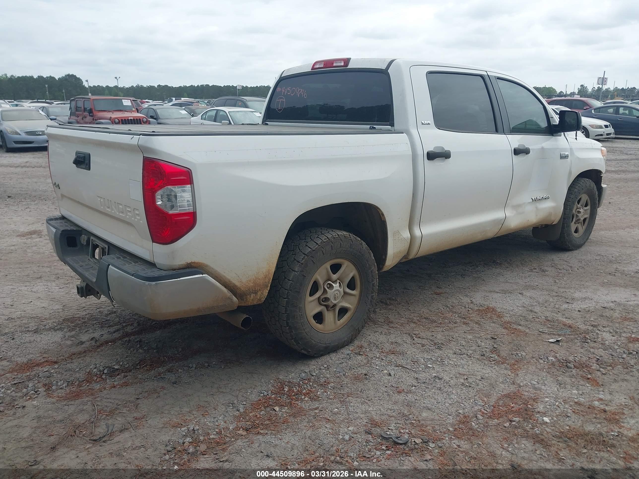 TOYOTA TUNDRA image 4