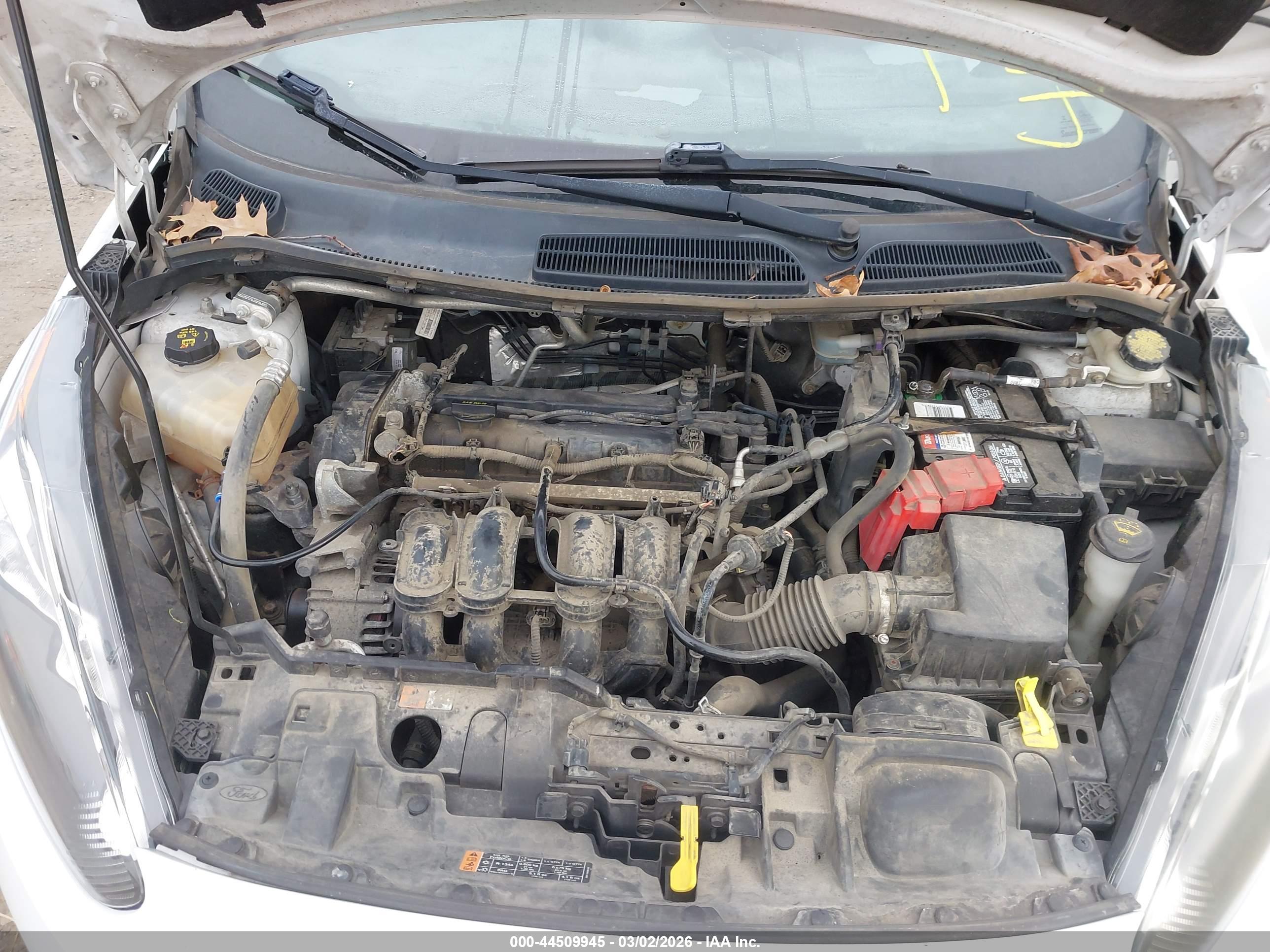 FORD FIESTA image 10