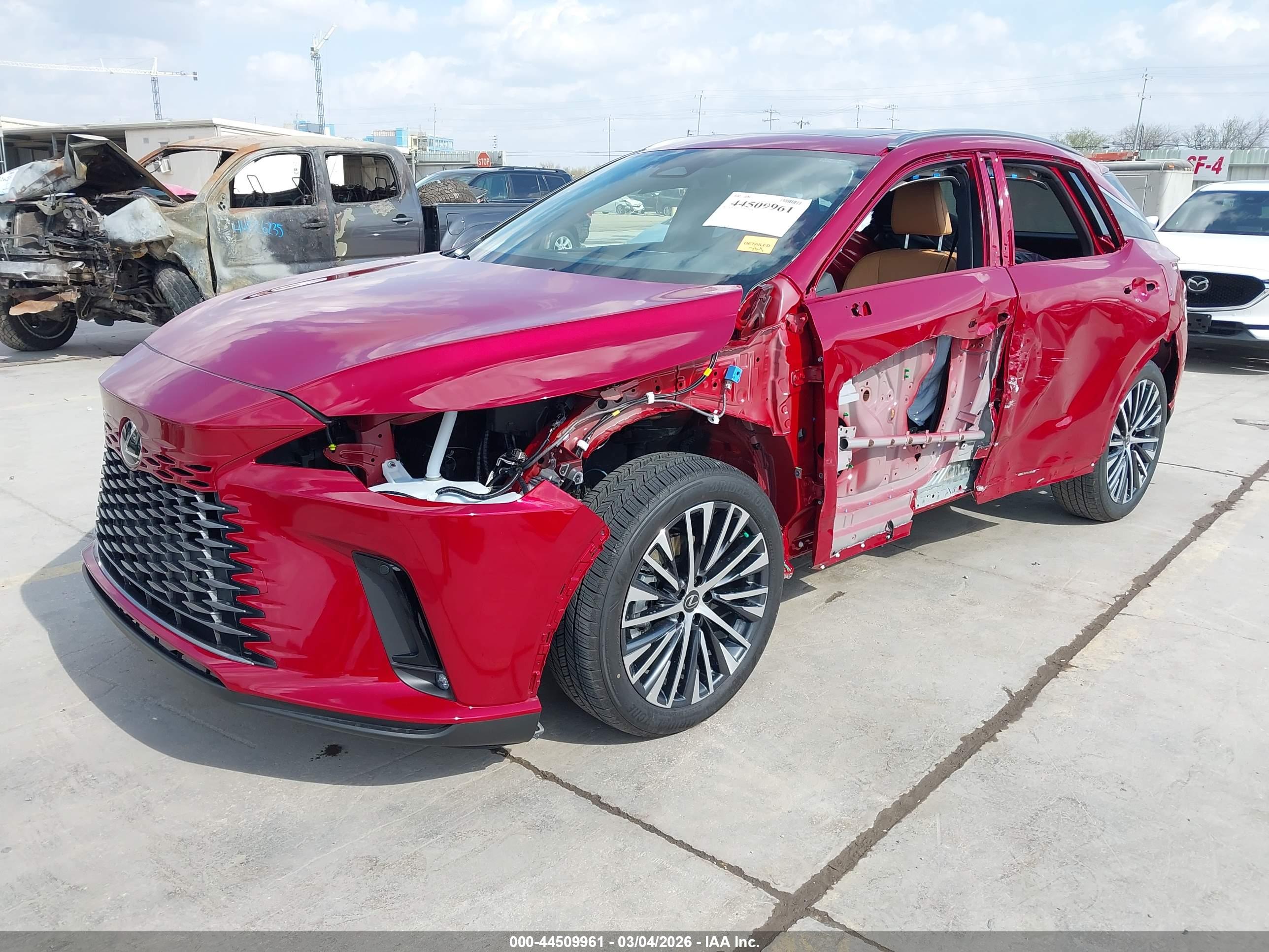 LEXUS RX image 2