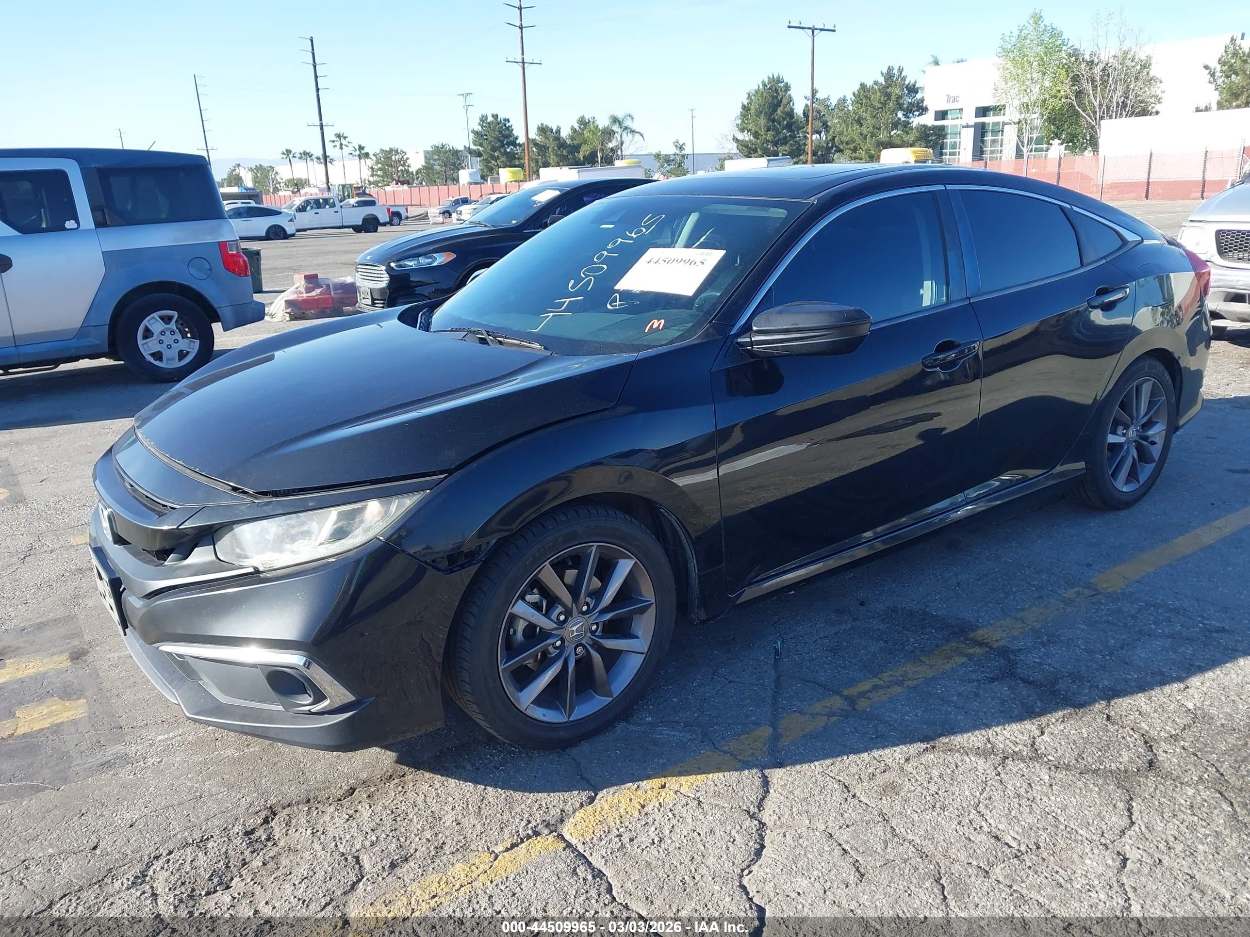 HONDA CIVIC image 2