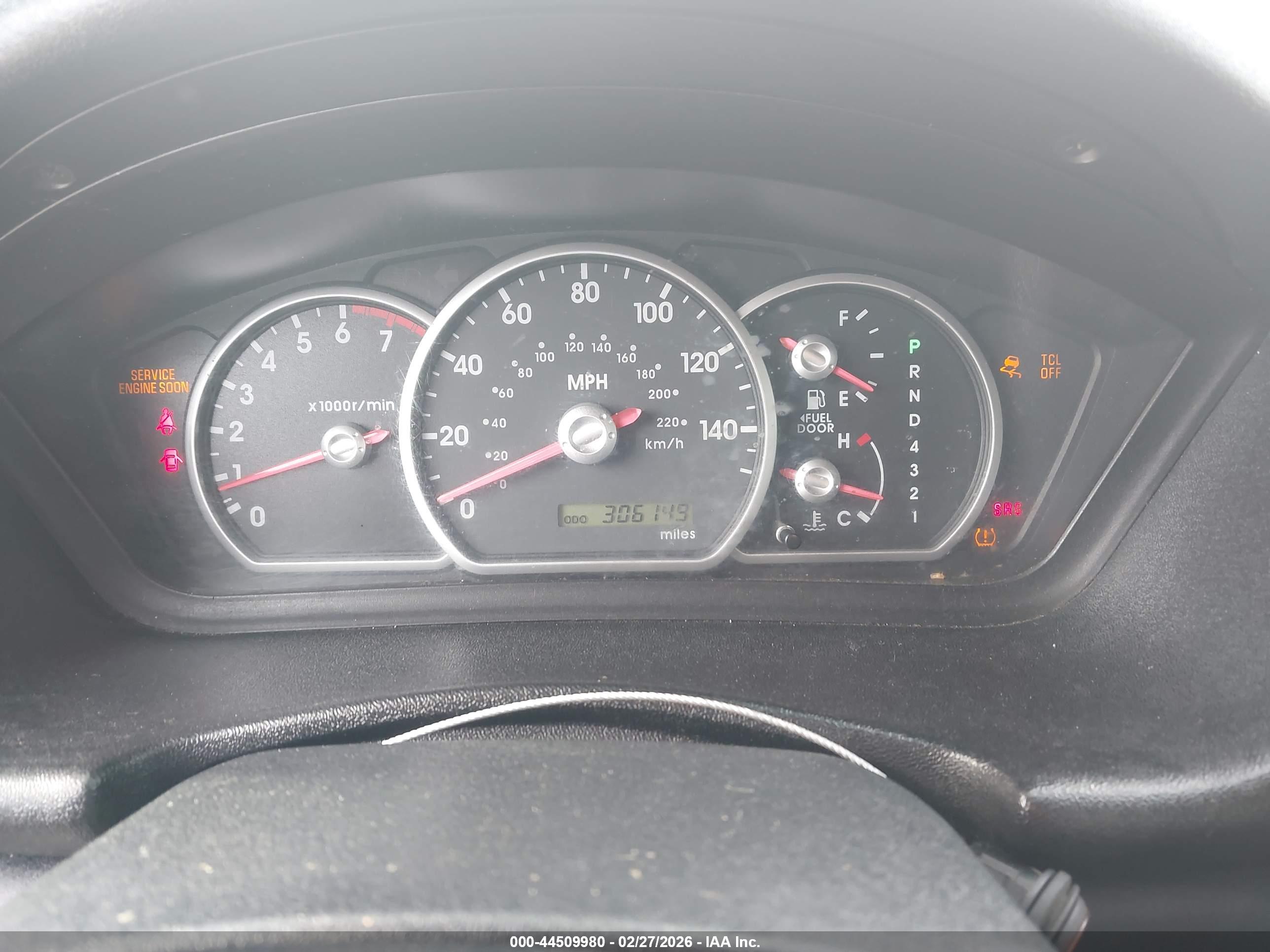 MITSUBISHI ENDEAVOR image 7