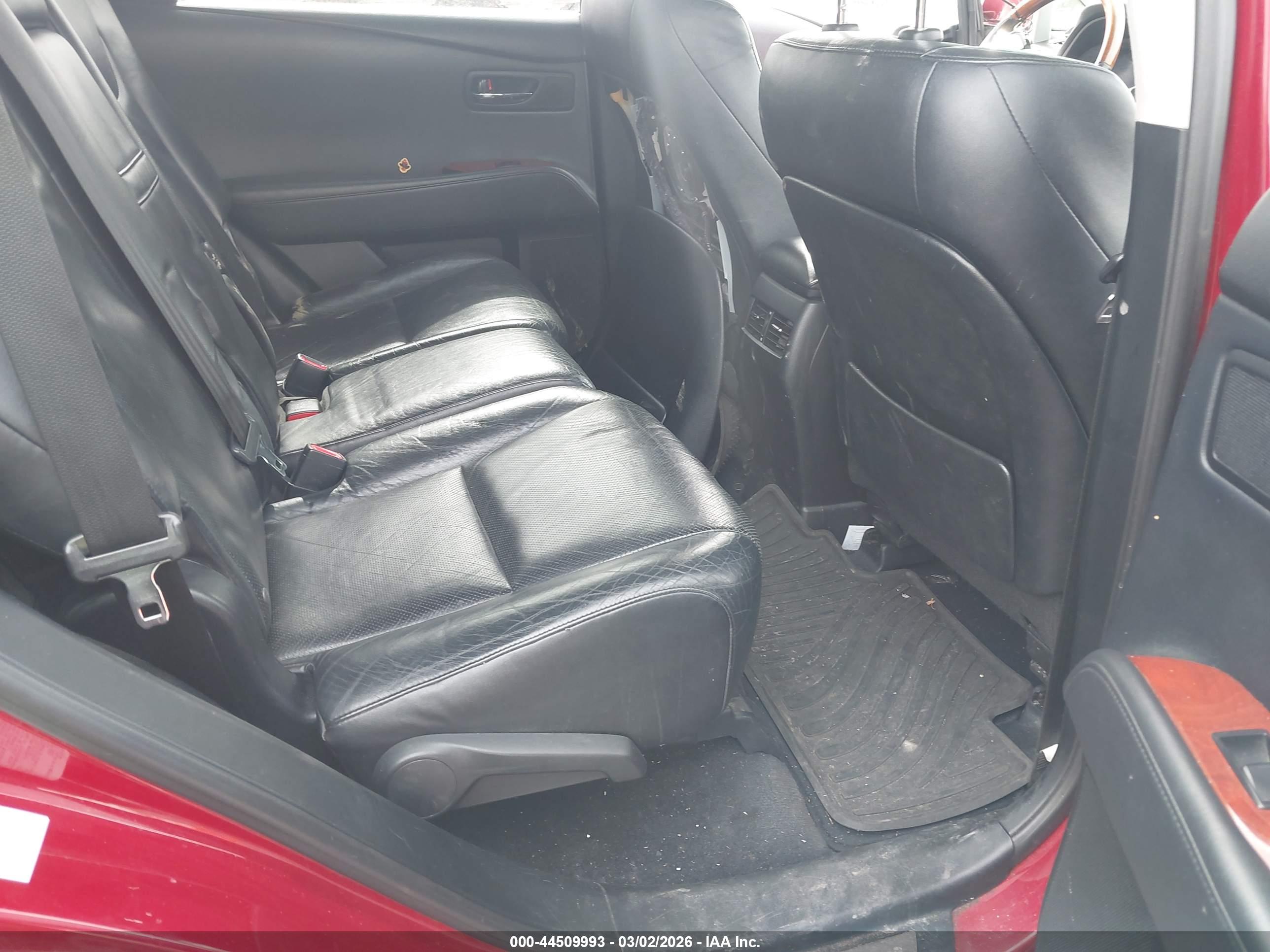LEXUS RX image 8
