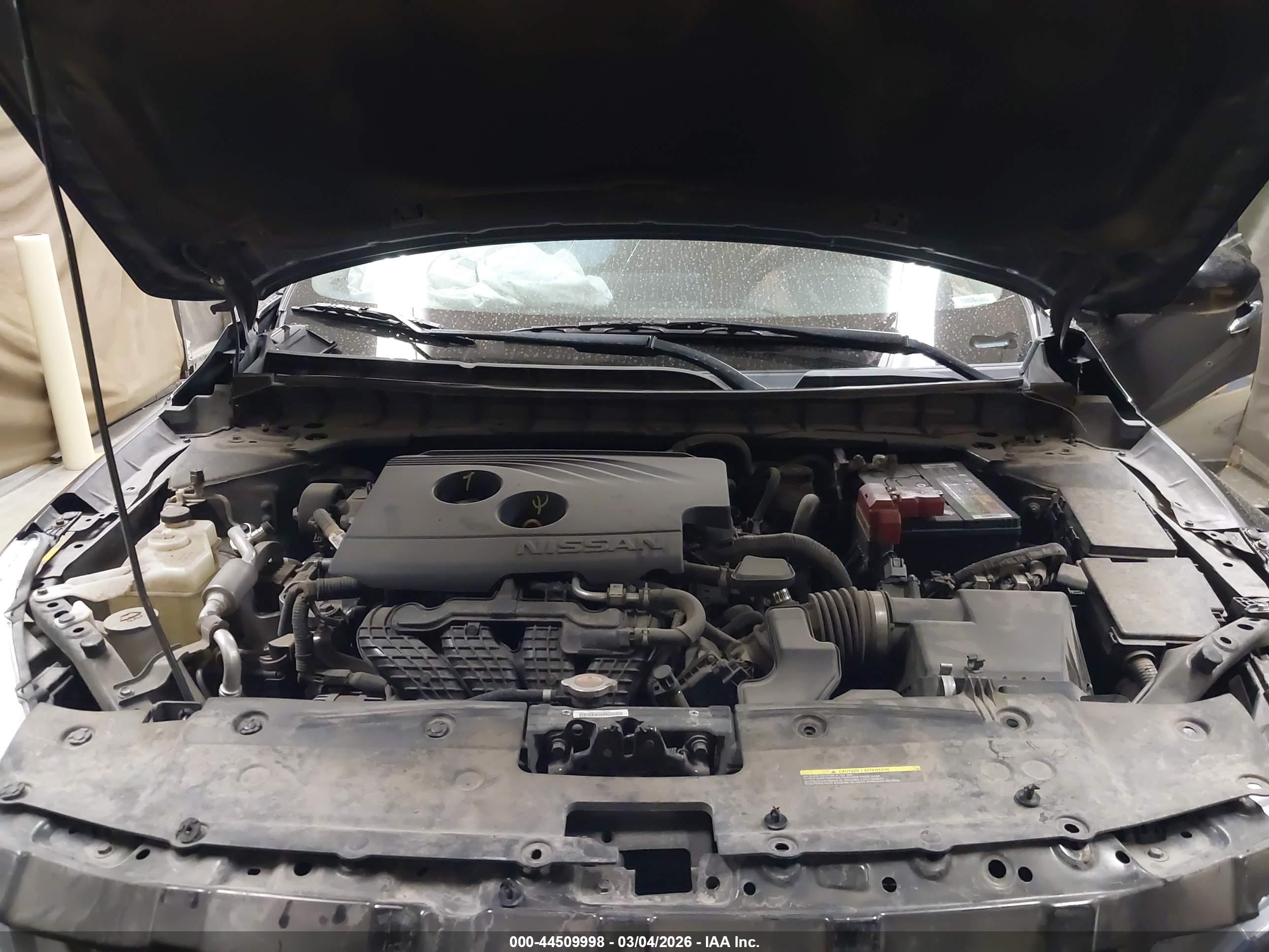 NISSAN ALTIMA image 10