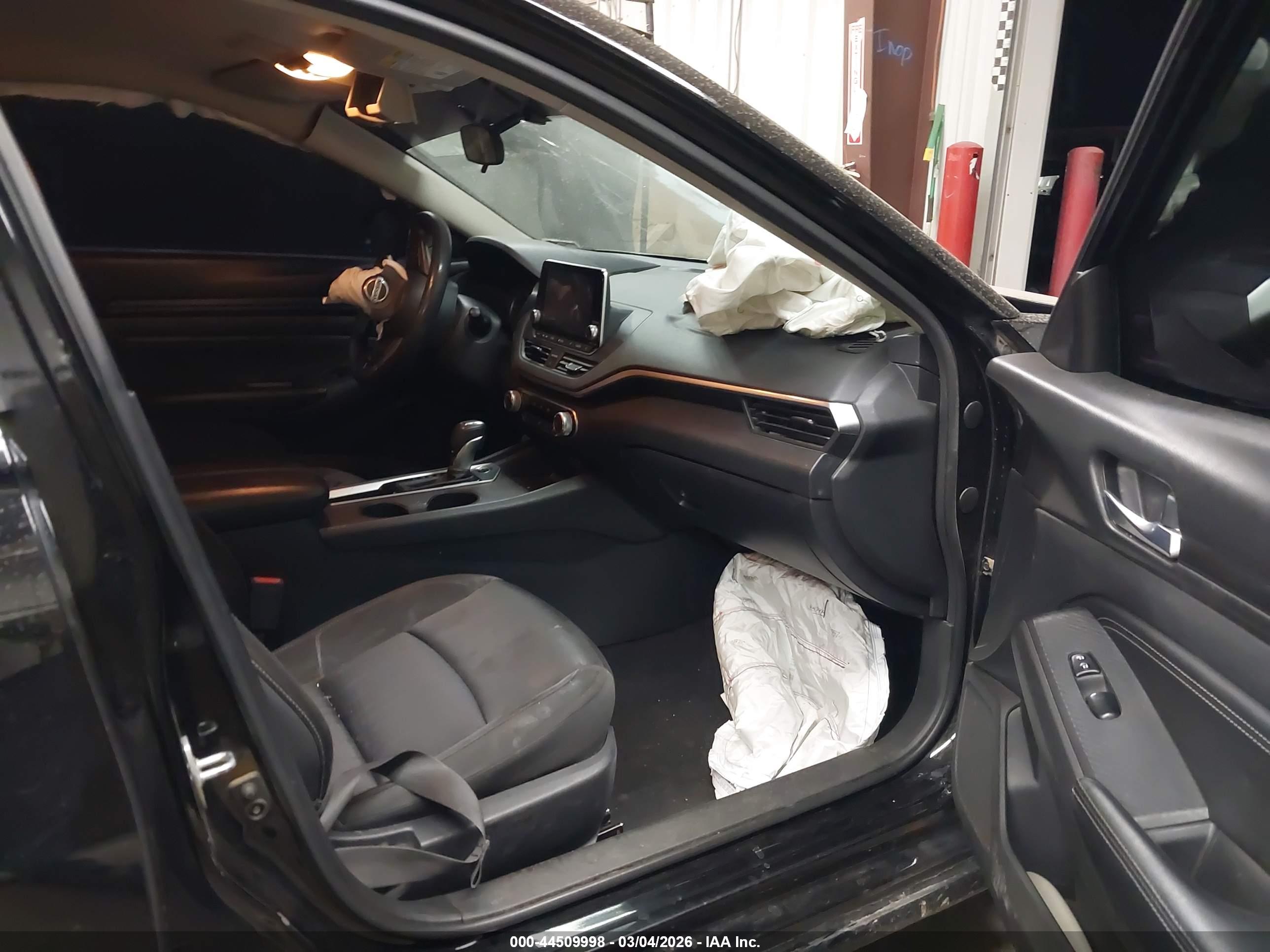 NISSAN ALTIMA image 5