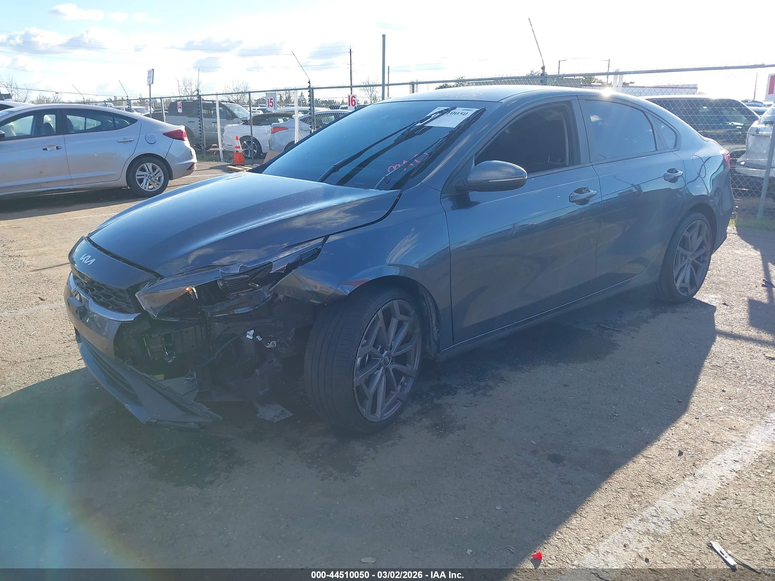 KIA FORTE image 2