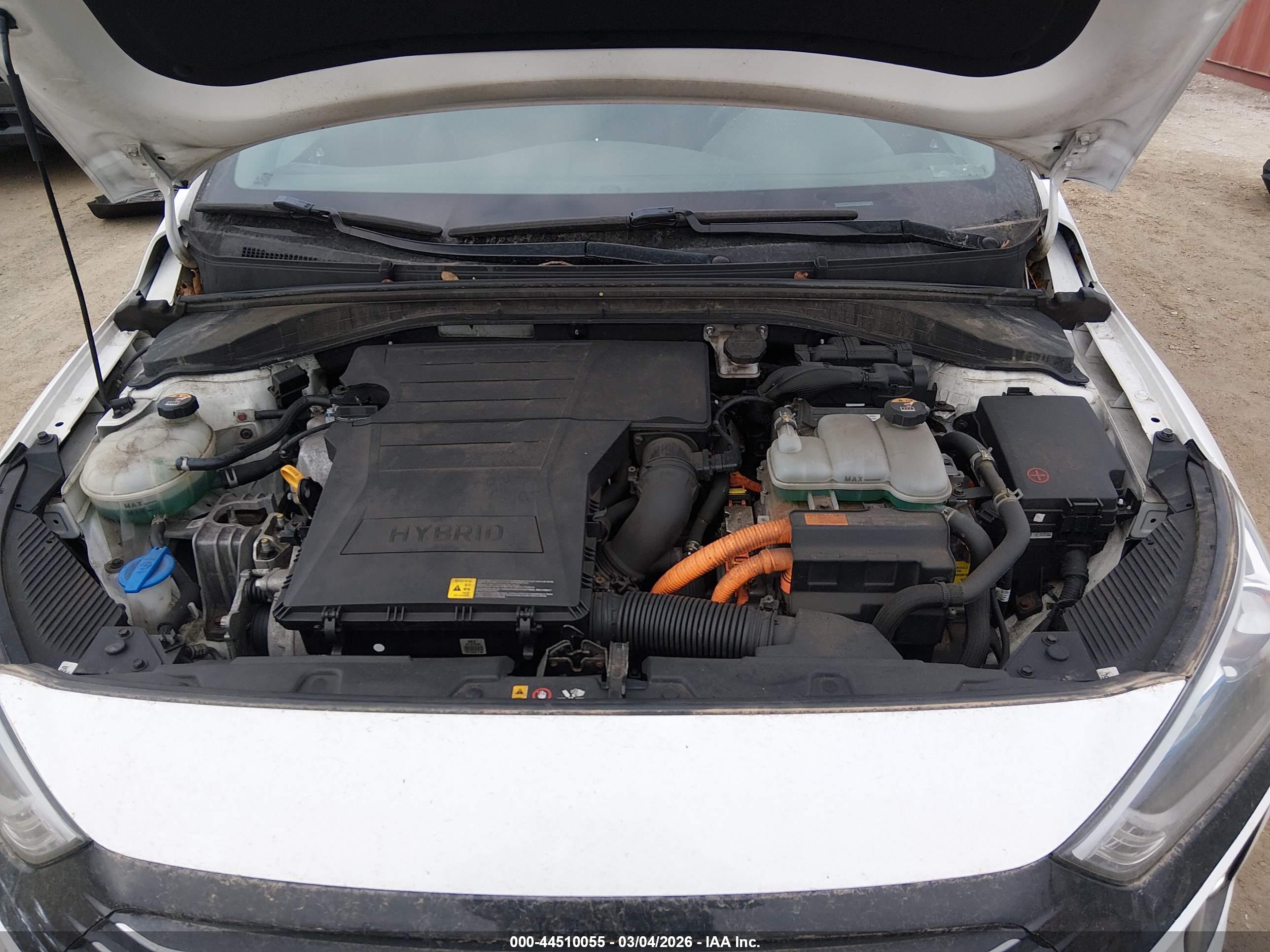 HYUNDAI IONIQ image 10