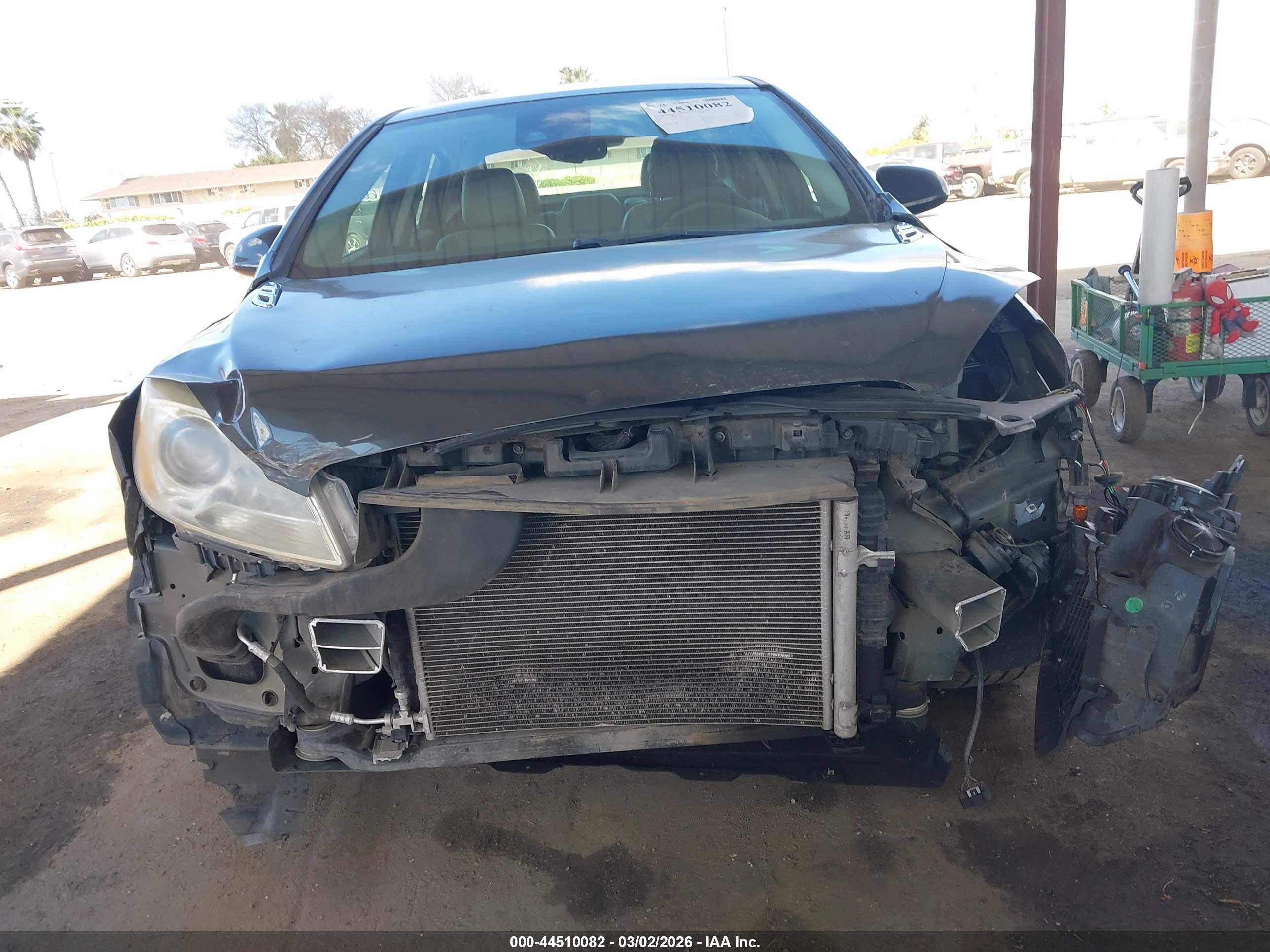 BUICK VERANO image 6