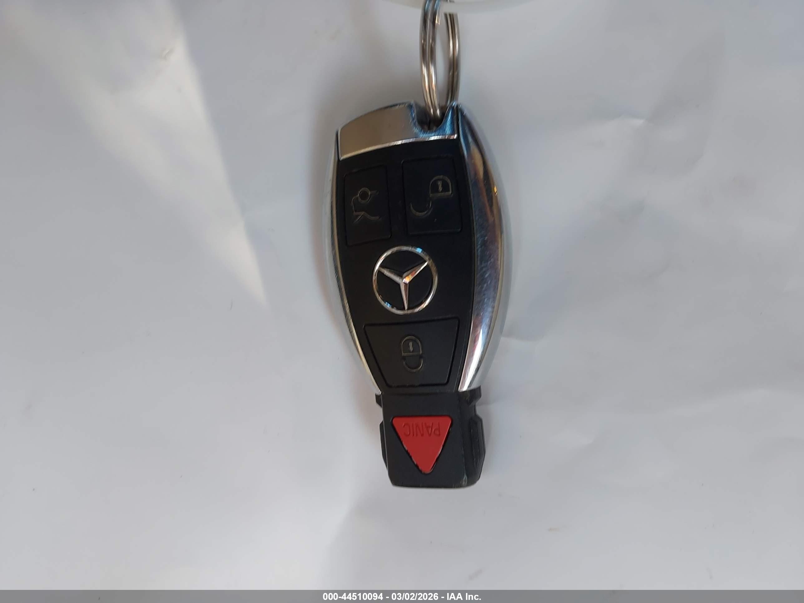 MERCEDES-BENZ C image 11