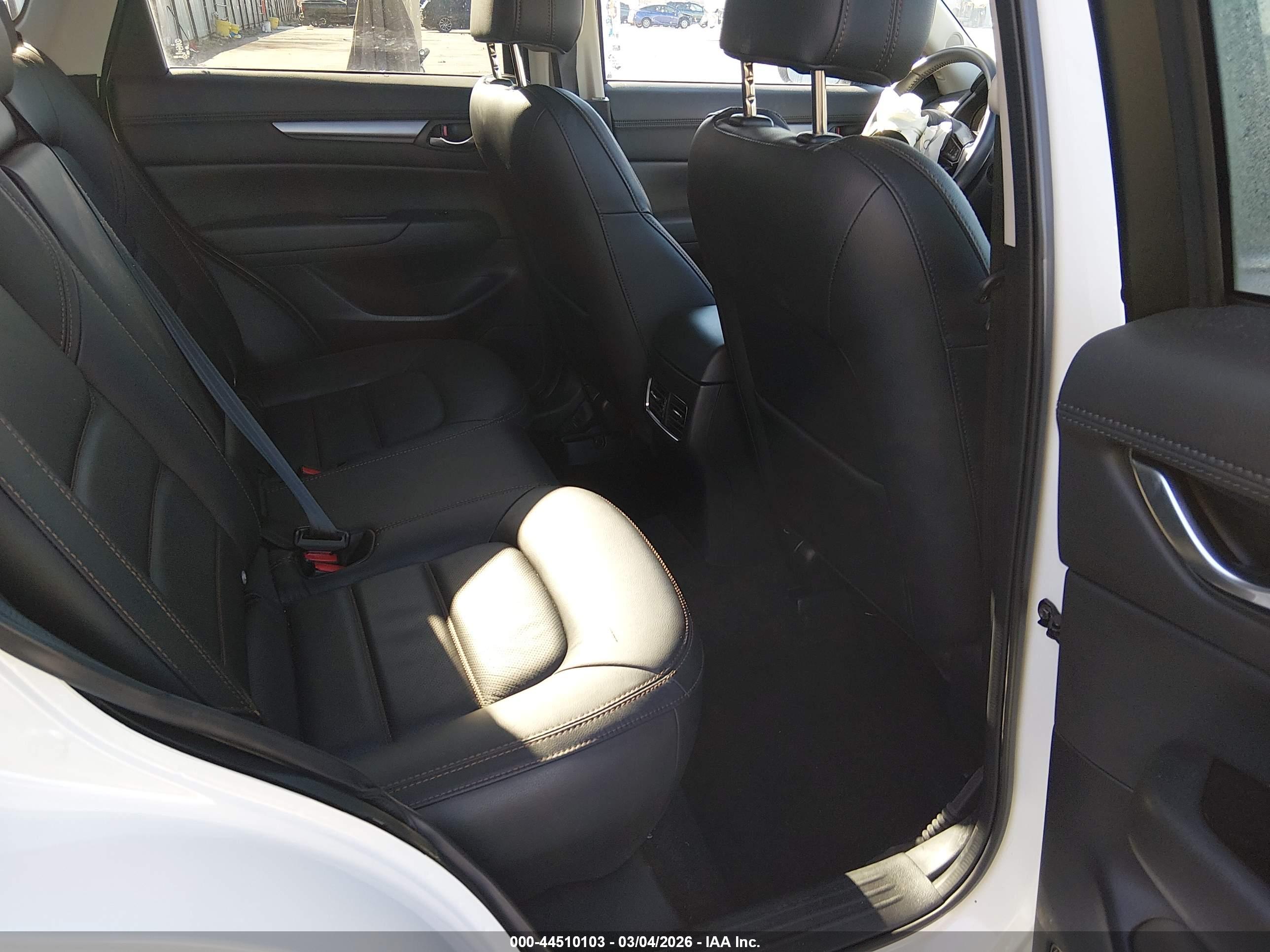 MAZDA CX-5 image 8