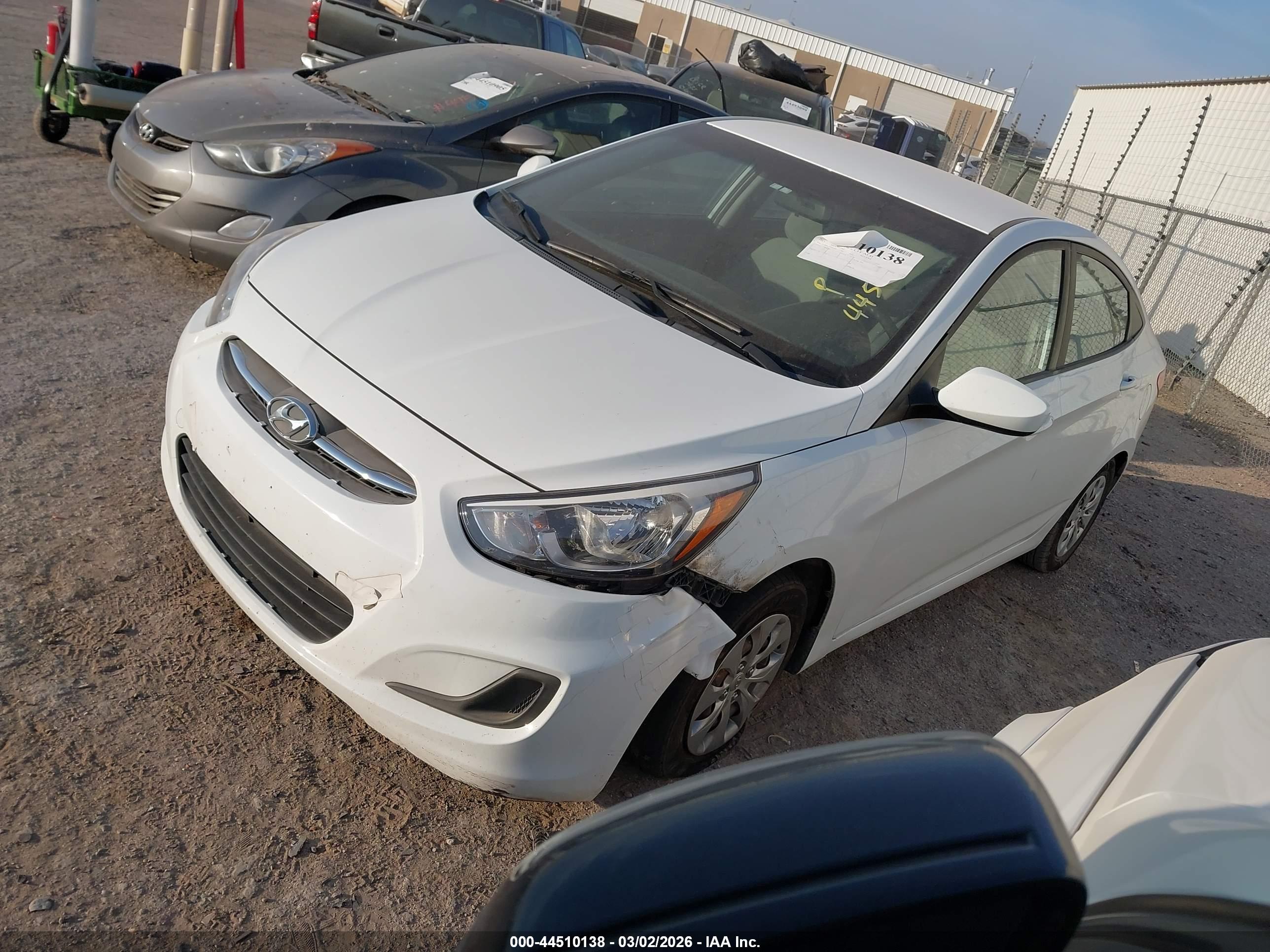 HYUNDAI ACCENT image 2