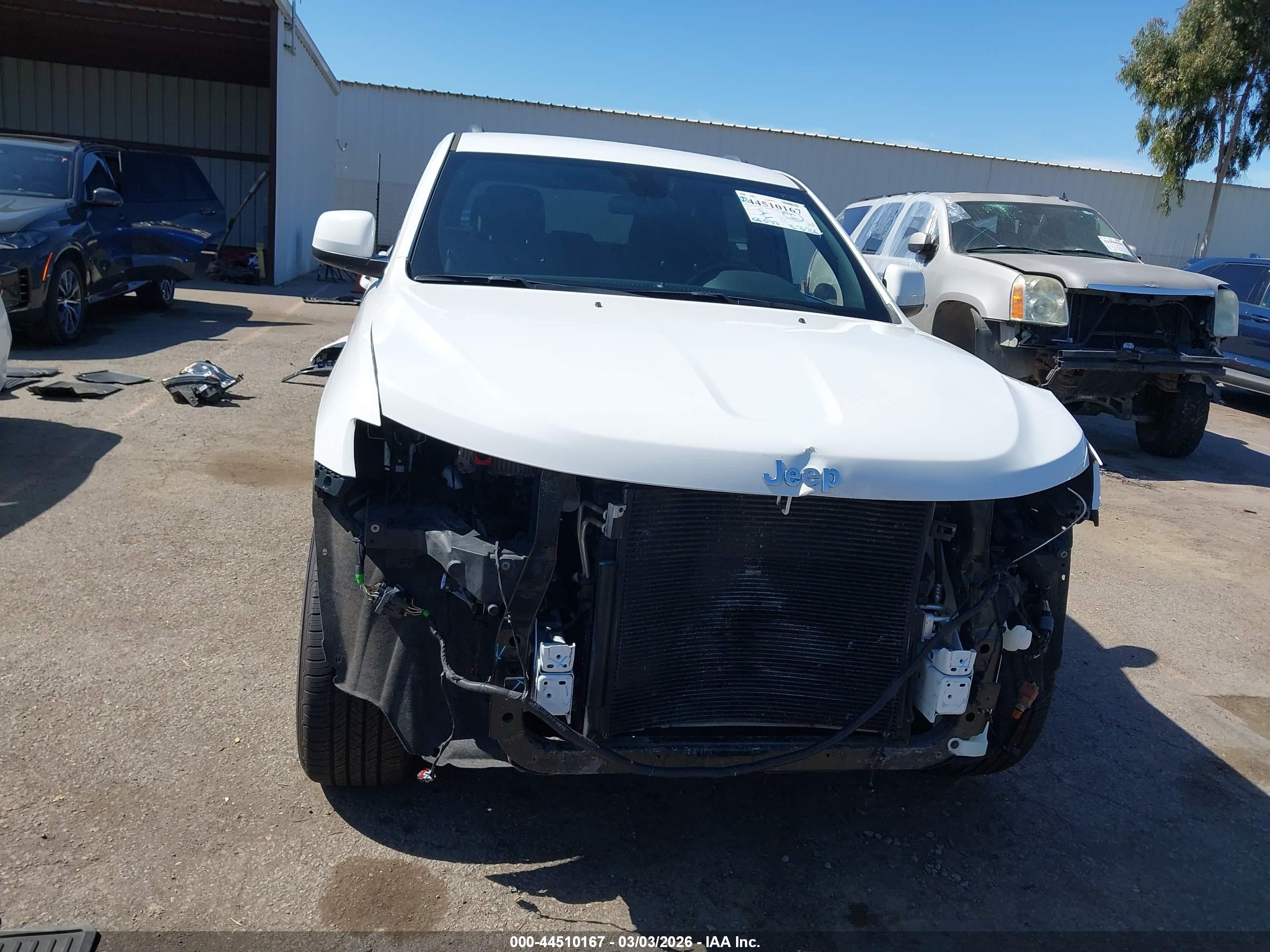 JEEP GRAND image 6
