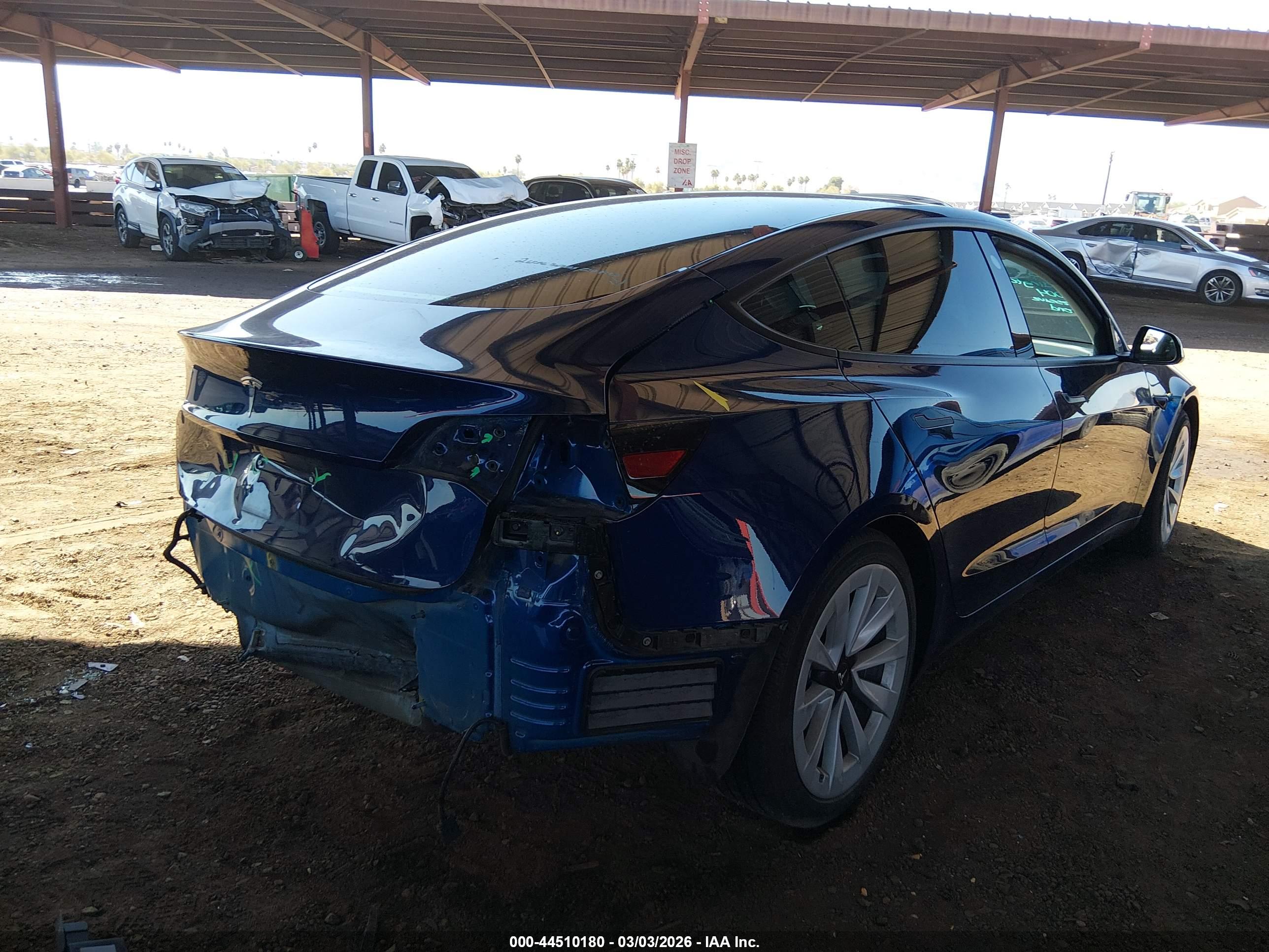 TESLA MODEL image 6