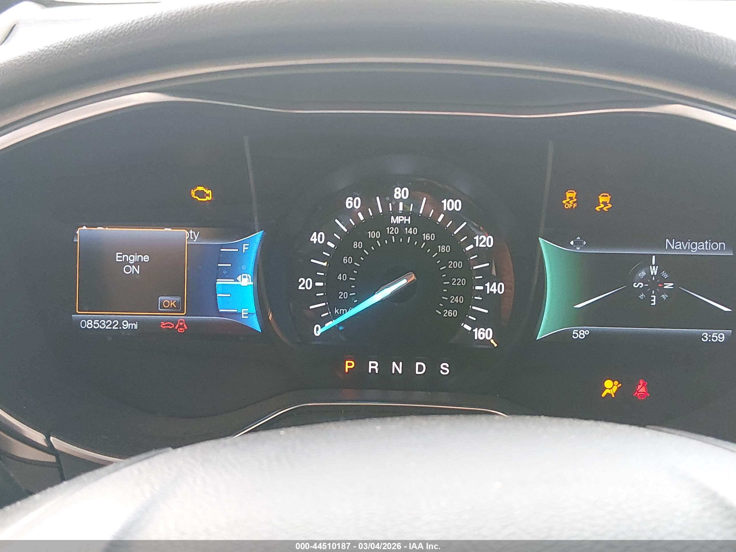 FORD FUSION image 7