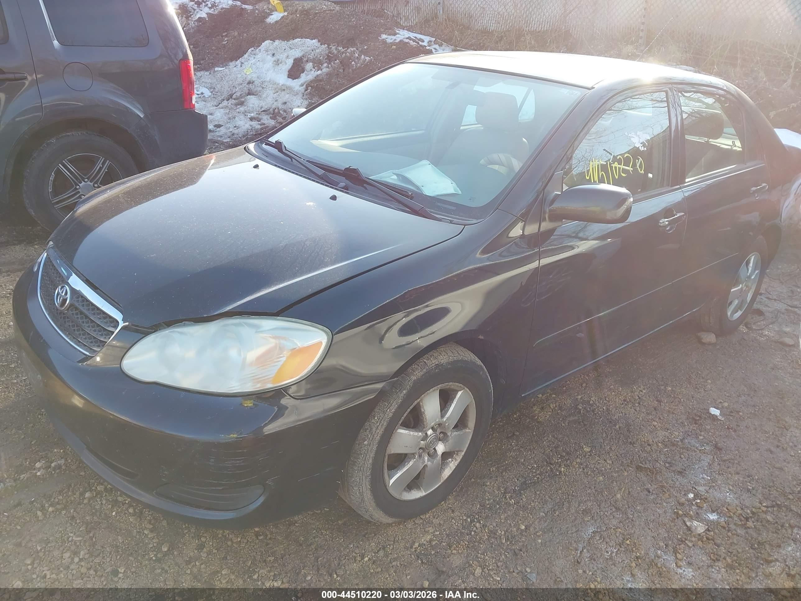 TOYOTA COROLLA image 2
