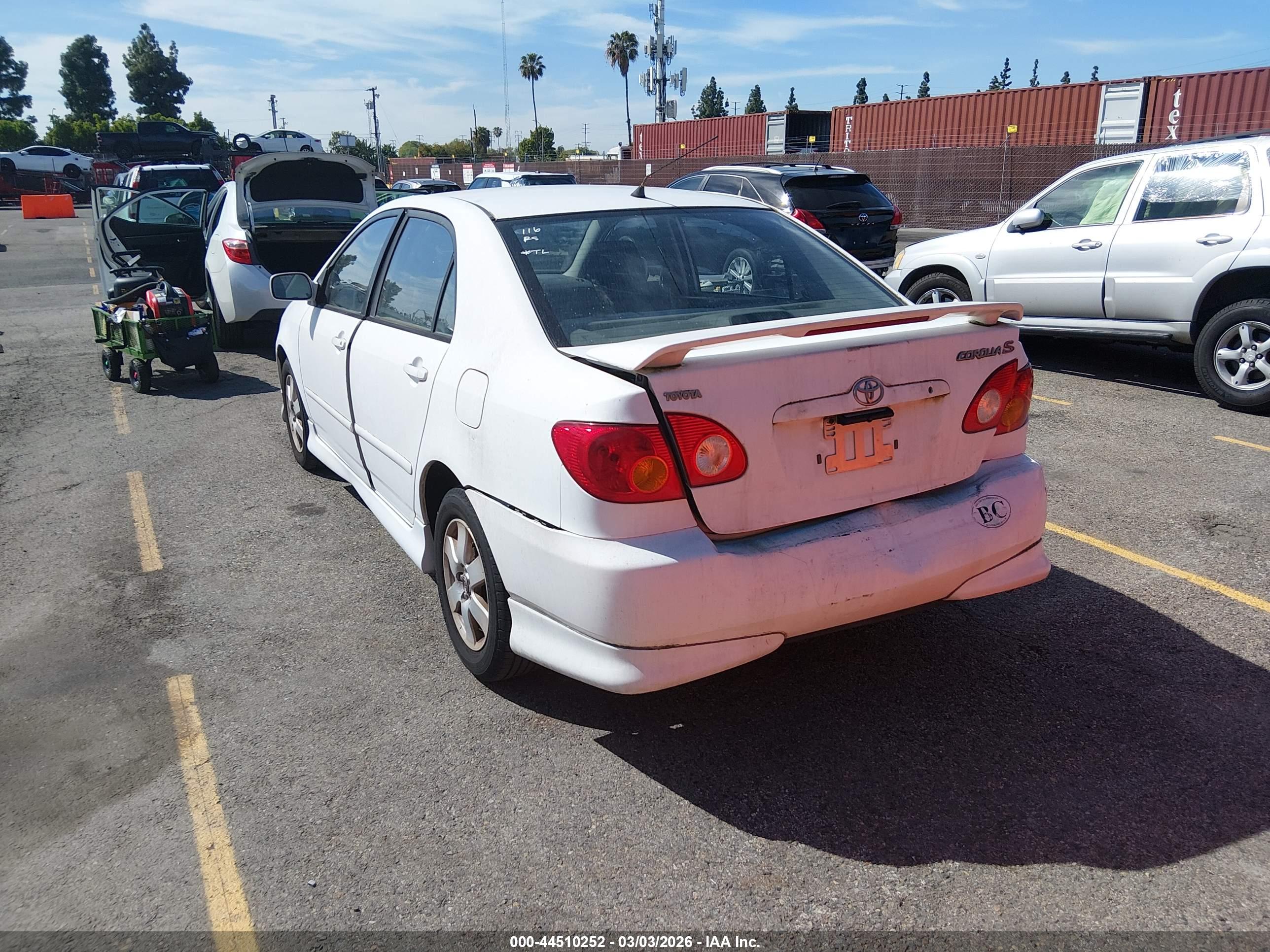 TOYOTA COROLLA image 3