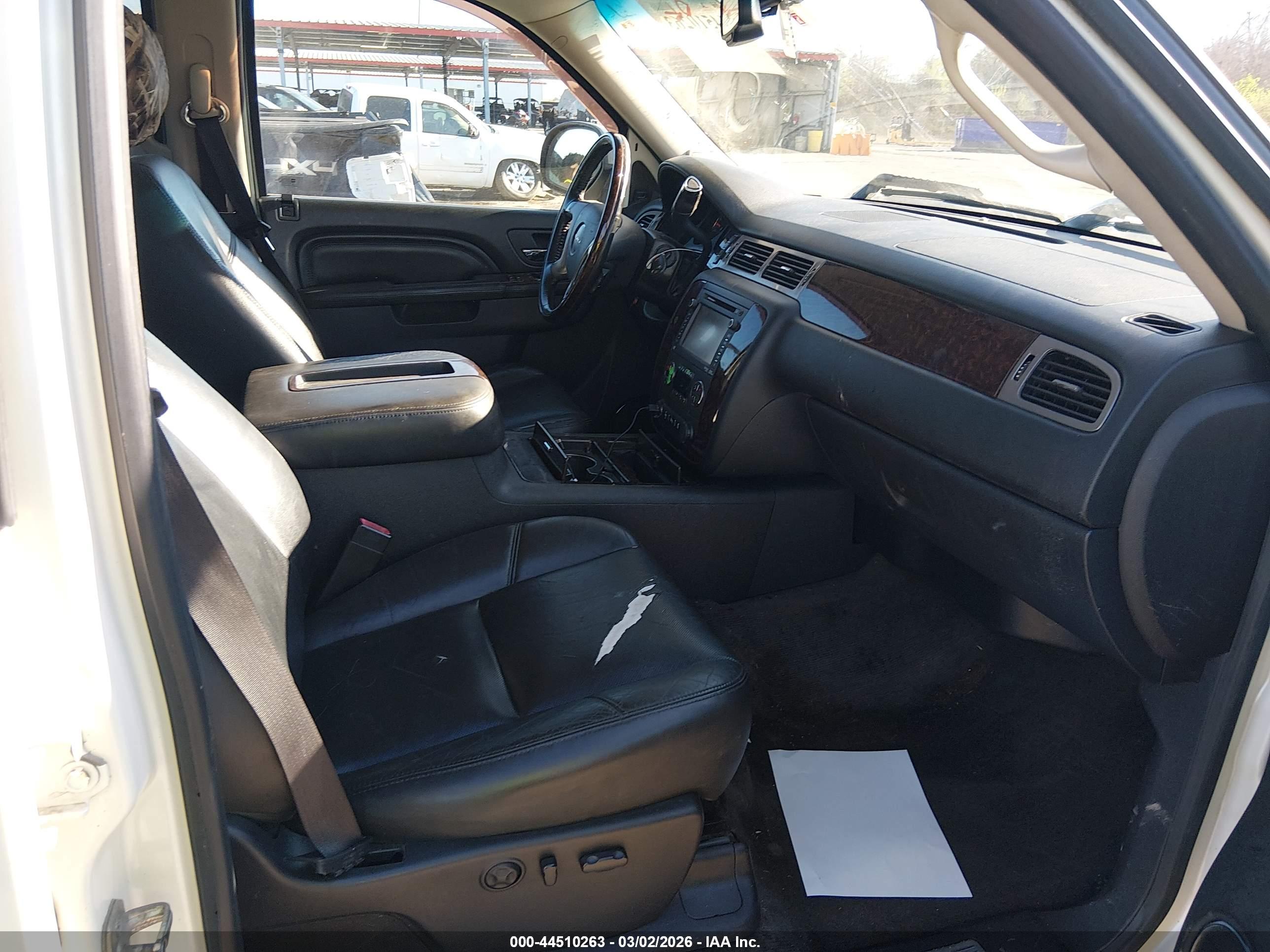 GMC SIERRA image 5