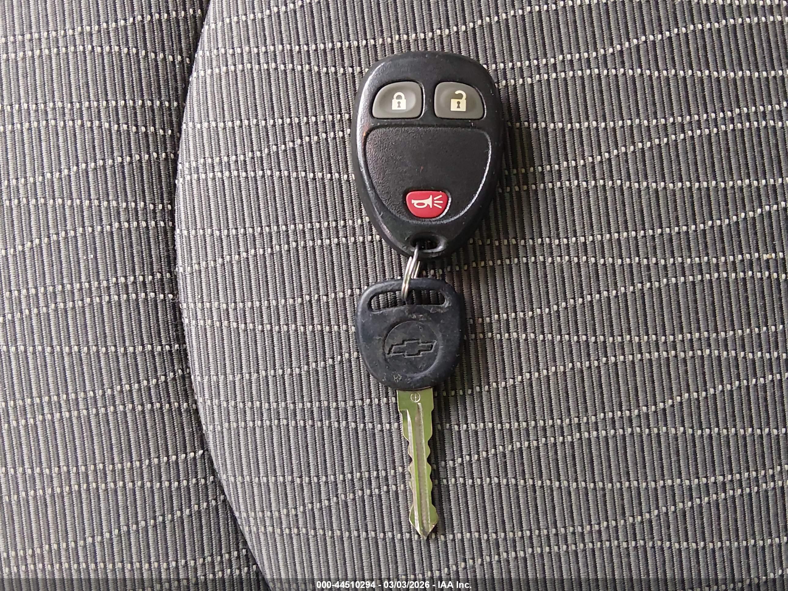 CHEVROLET TRAVERSE image 11