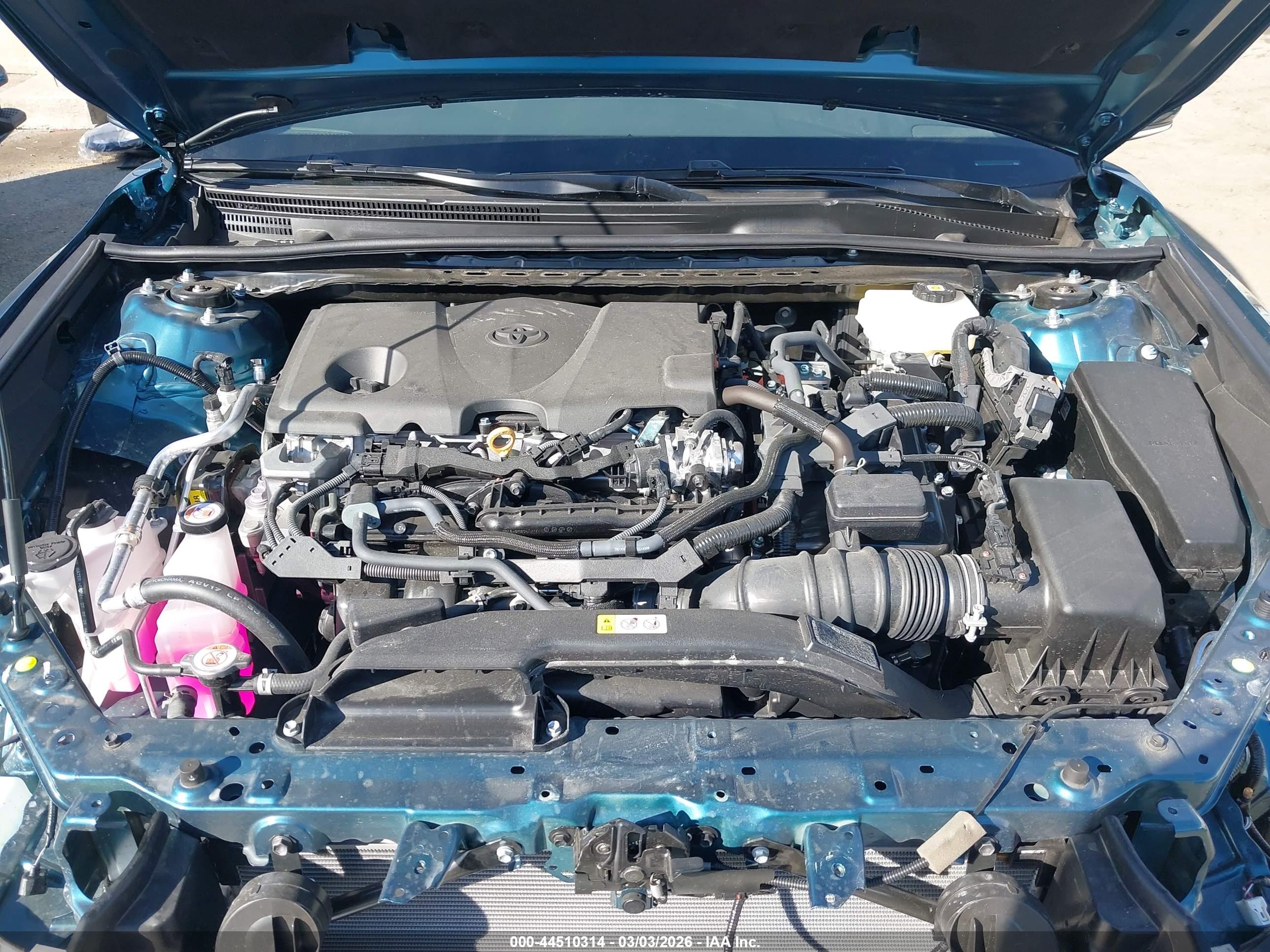 TOYOTA CAMRY image 10