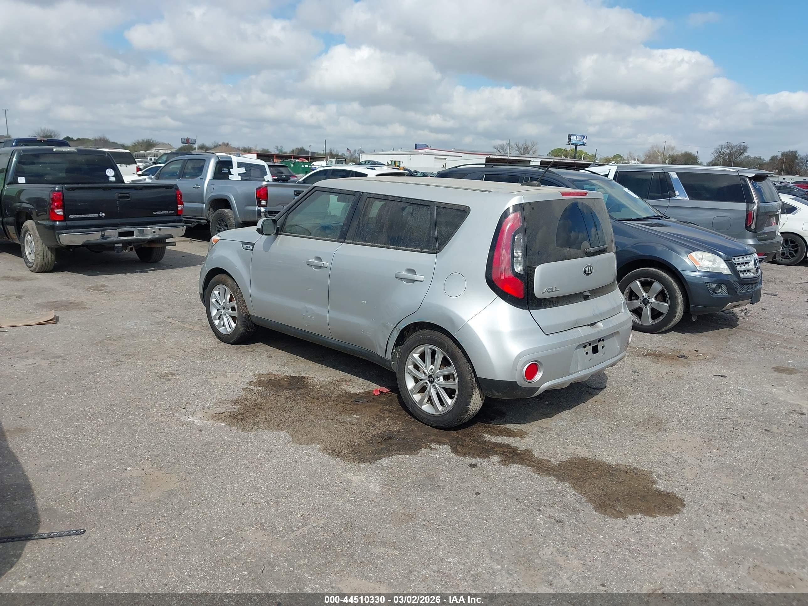 KIA SOUL image 3
