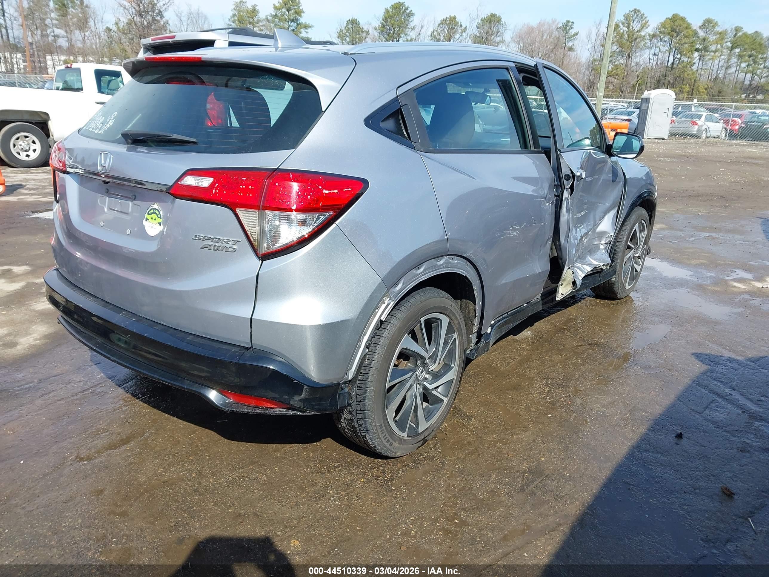 HONDA HR-V image 4