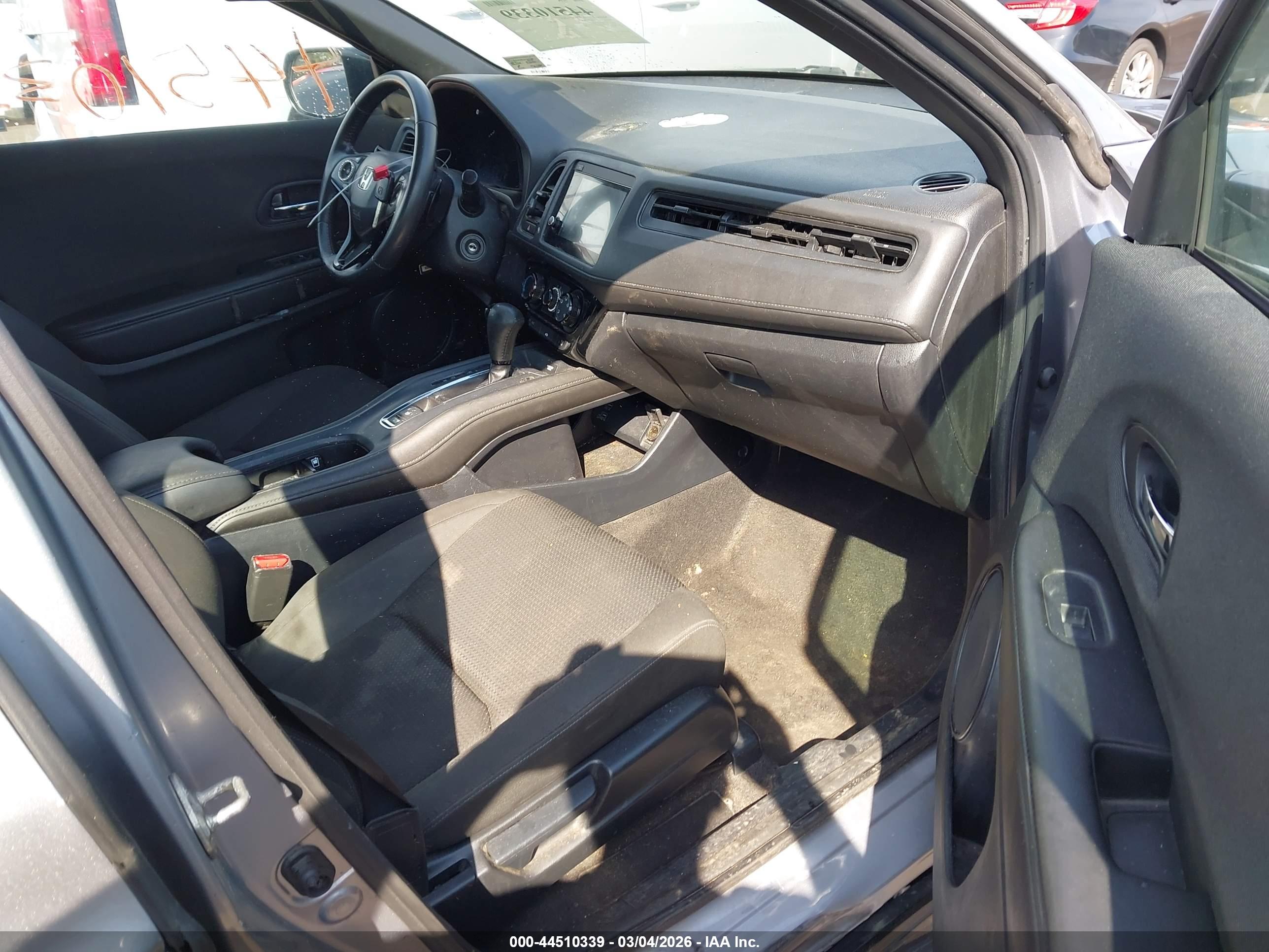 HONDA HR-V image 5