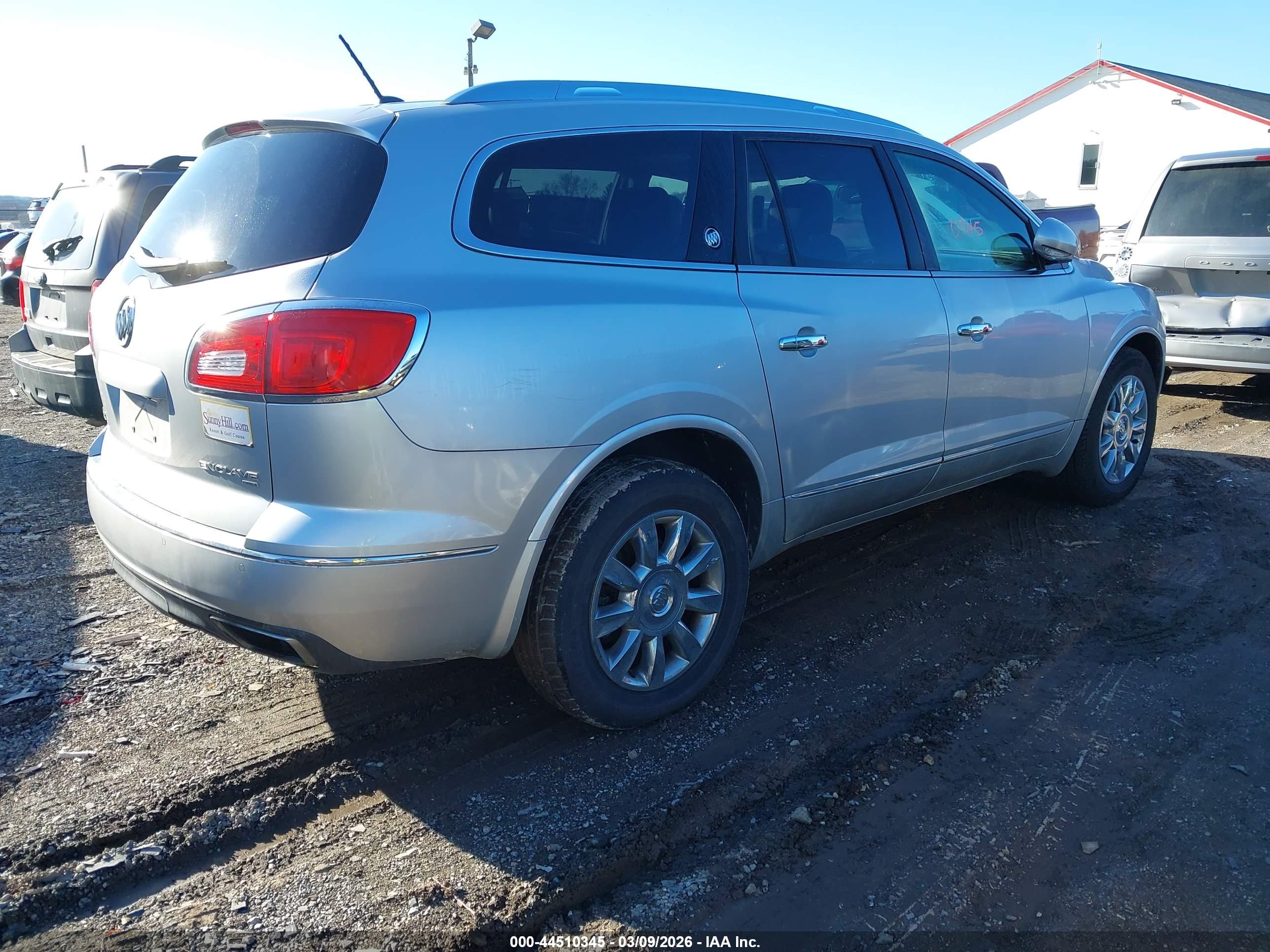 BUICK ENCLAVE image 4