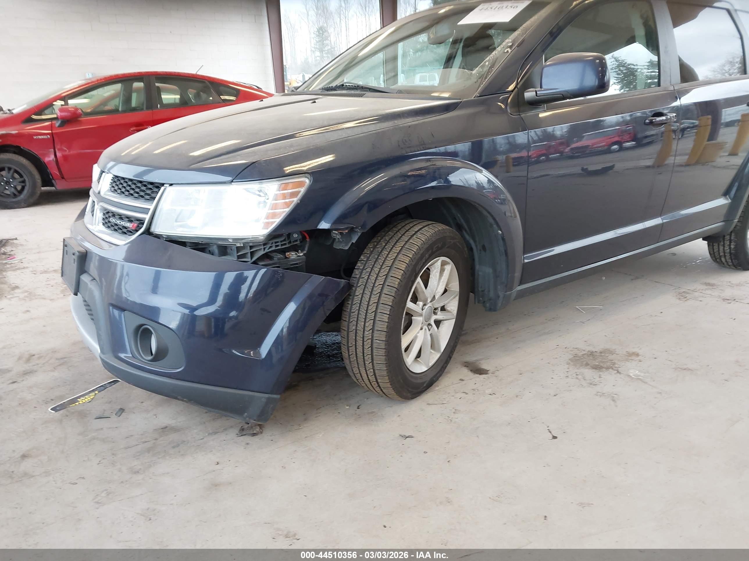 DODGE JOURNEY image 6