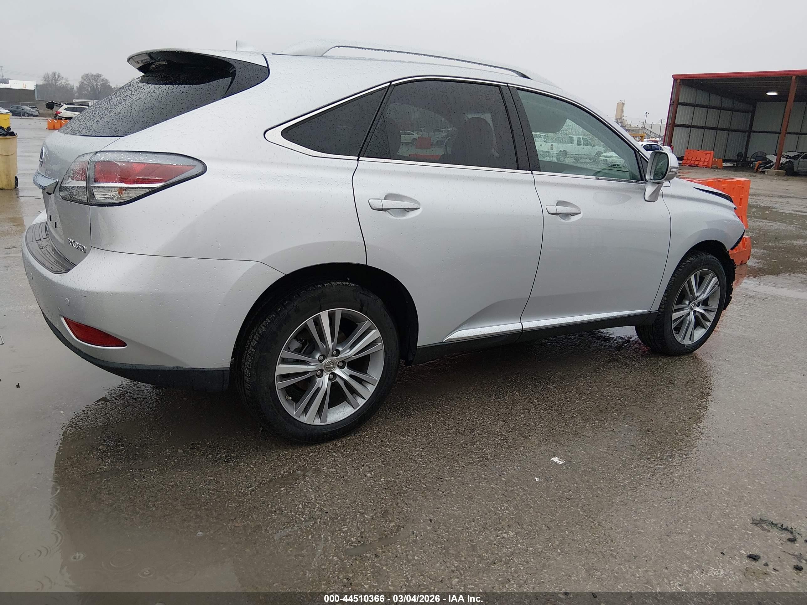 LEXUS RX image 4