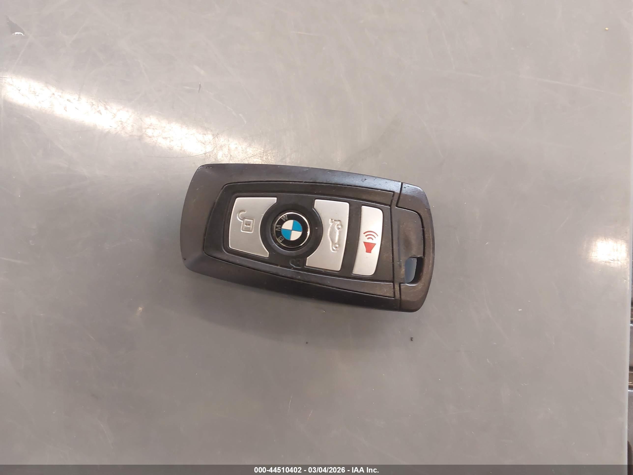 BMW 528I image 11