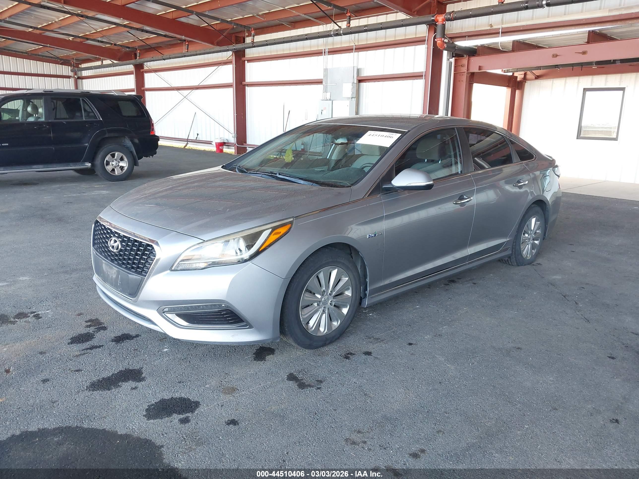 HYUNDAI SONATA image 2