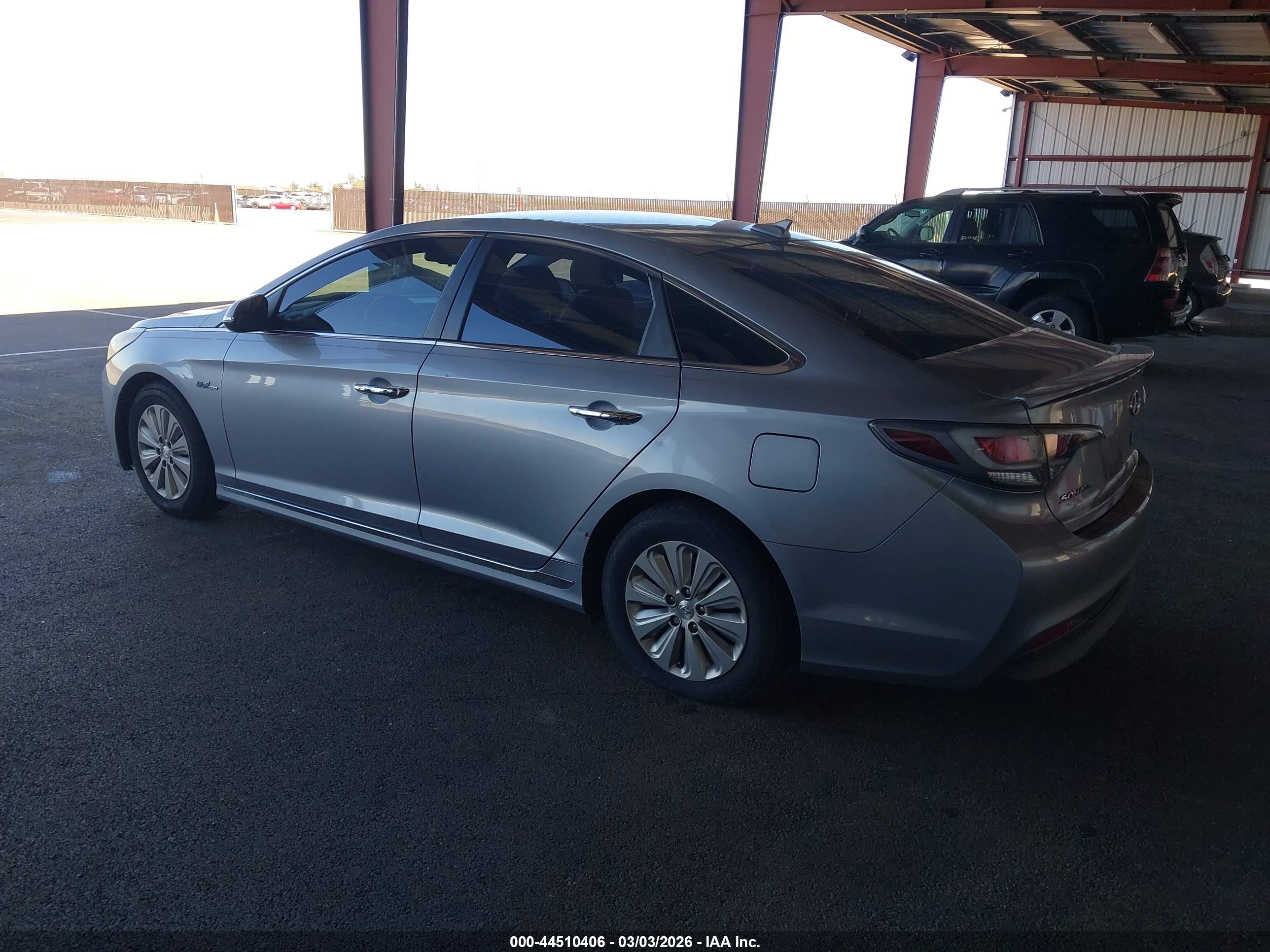 HYUNDAI SONATA image 3