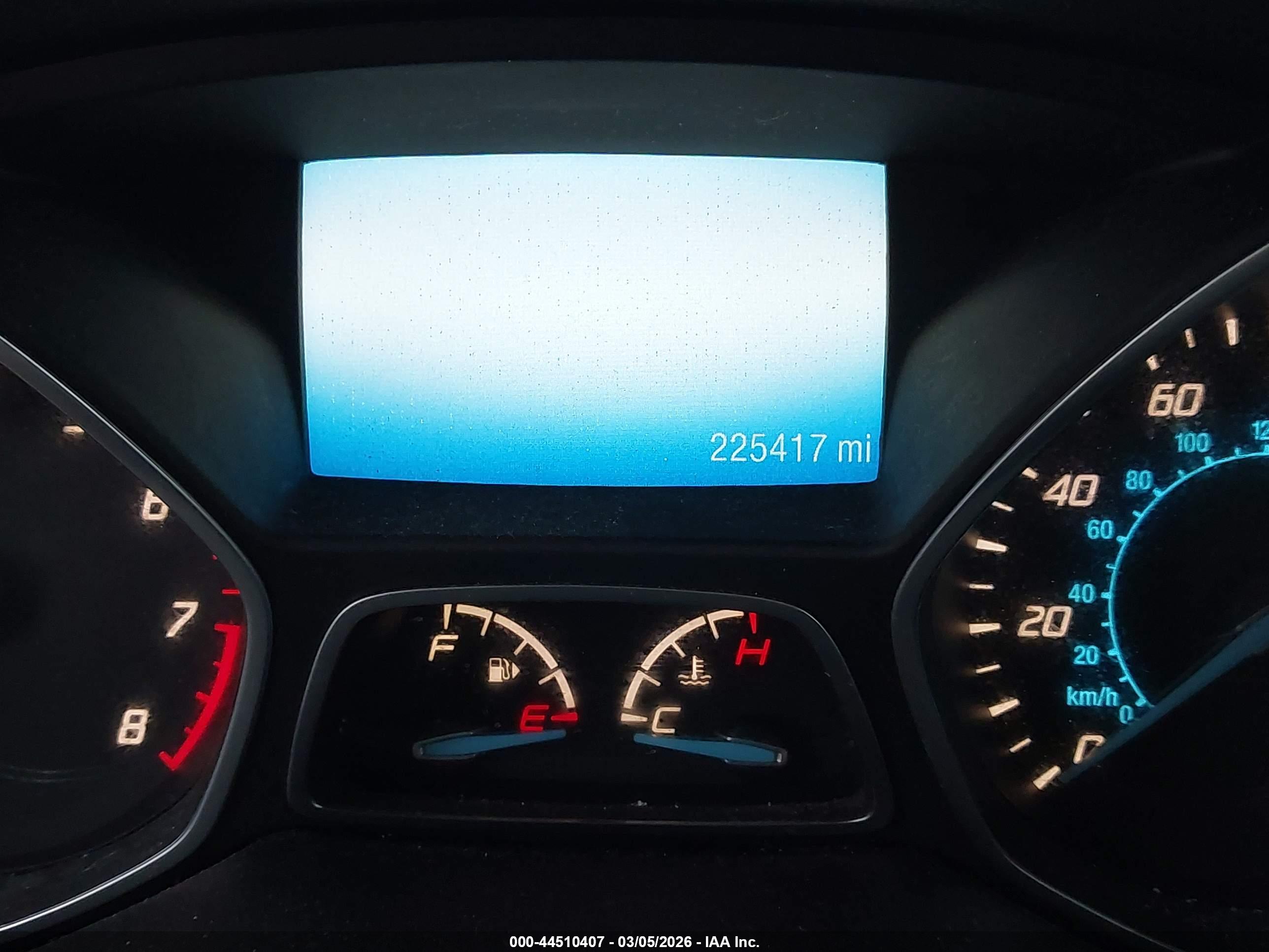 FORD ESCAPE image 7
