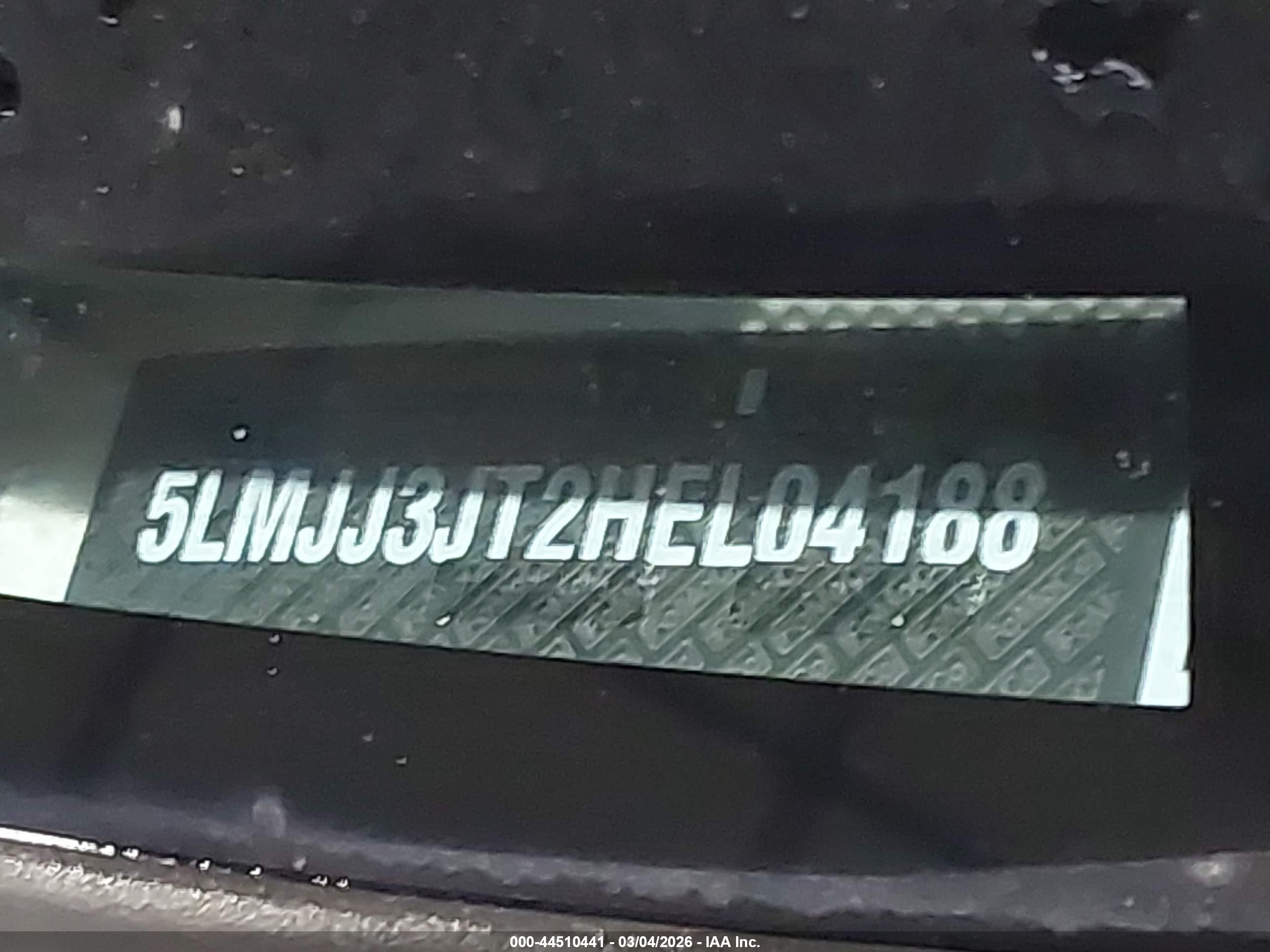 LINCOLN NAVIGATOR image 9