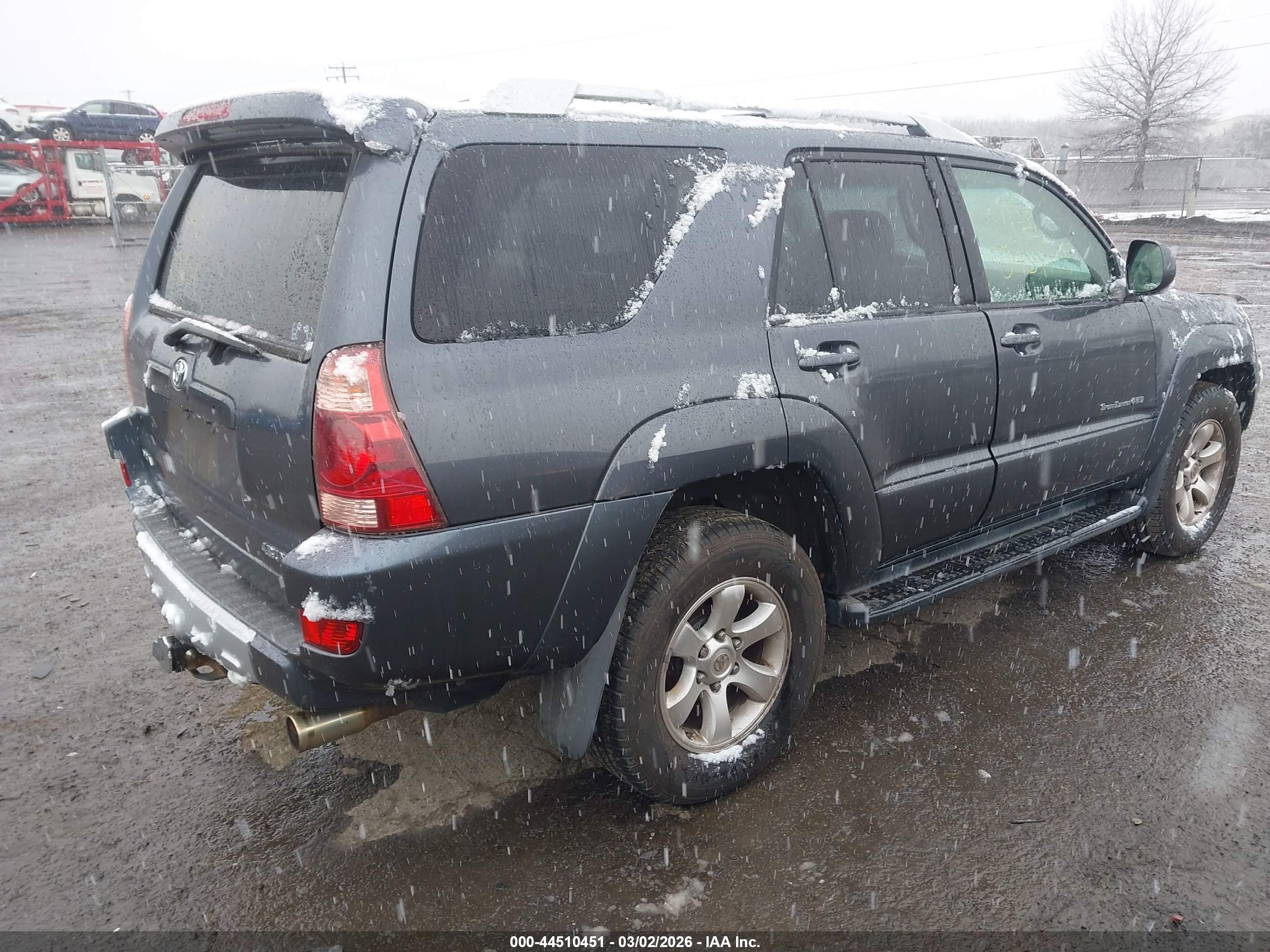 TOYOTA 4RUNNER image 4