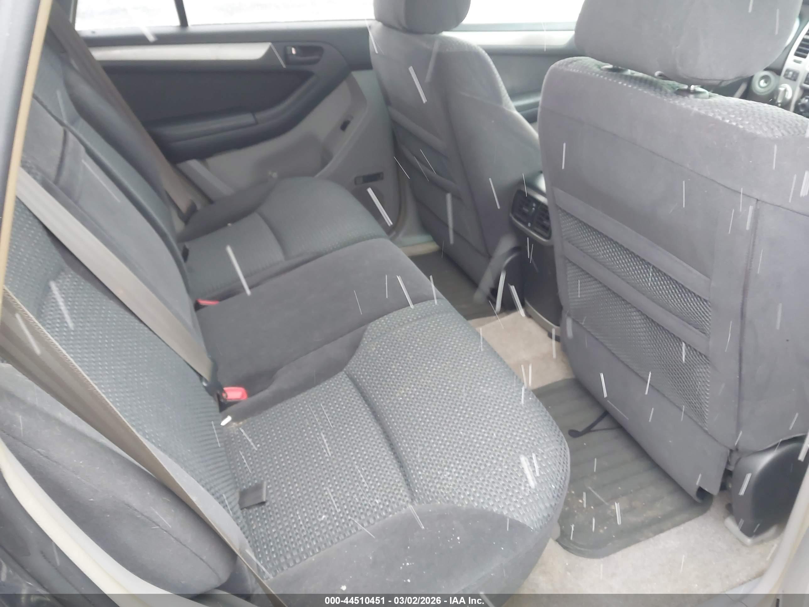 TOYOTA 4RUNNER image 8