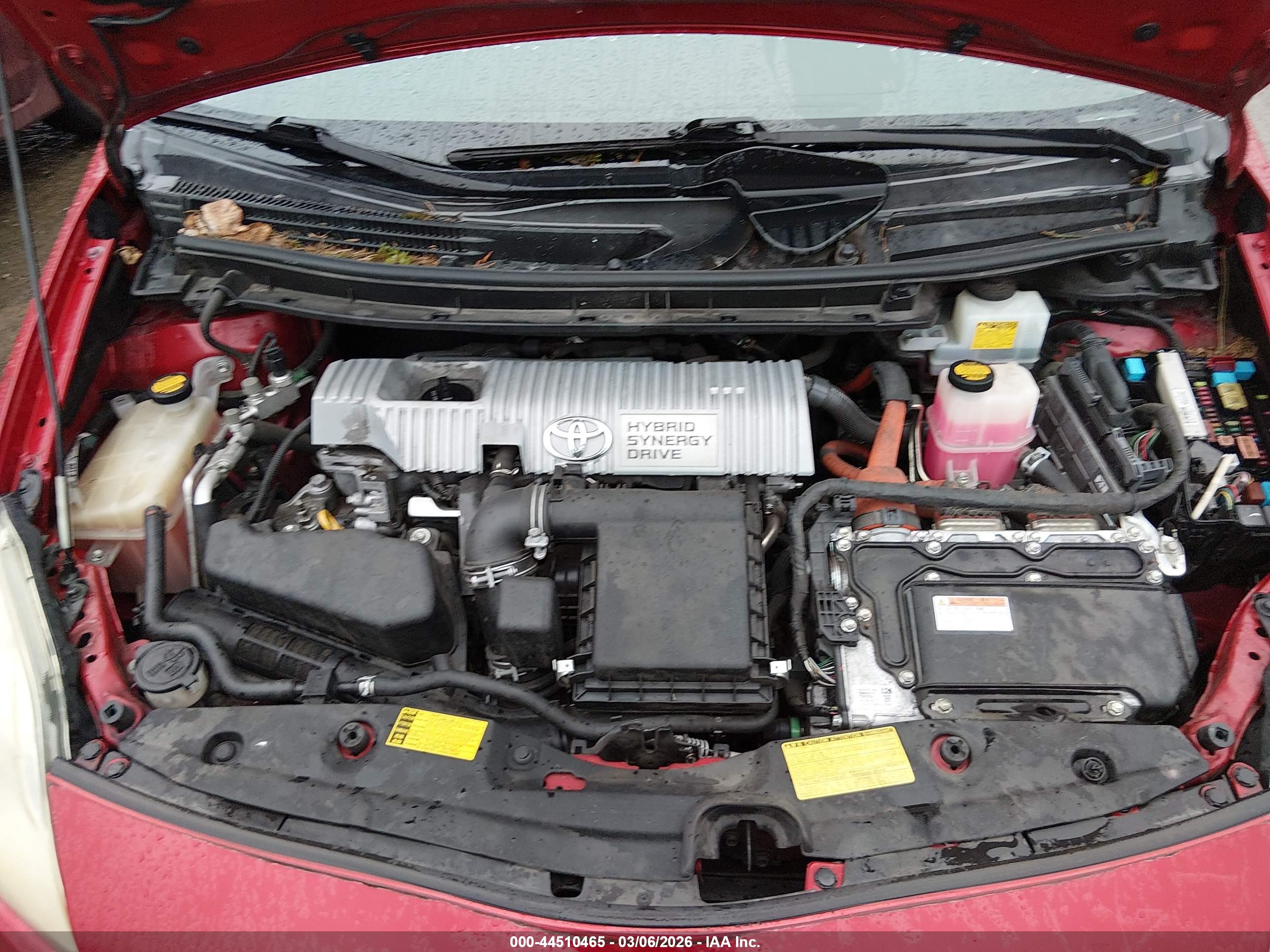 TOYOTA PRIUS image 10