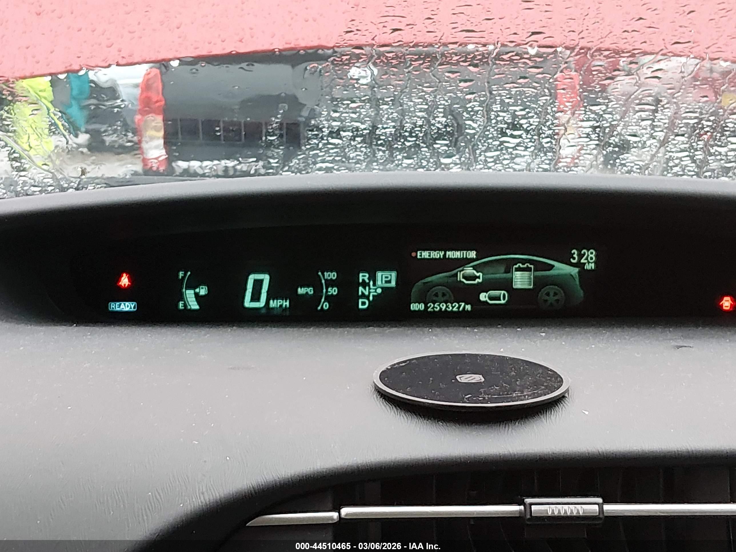 TOYOTA PRIUS image 7