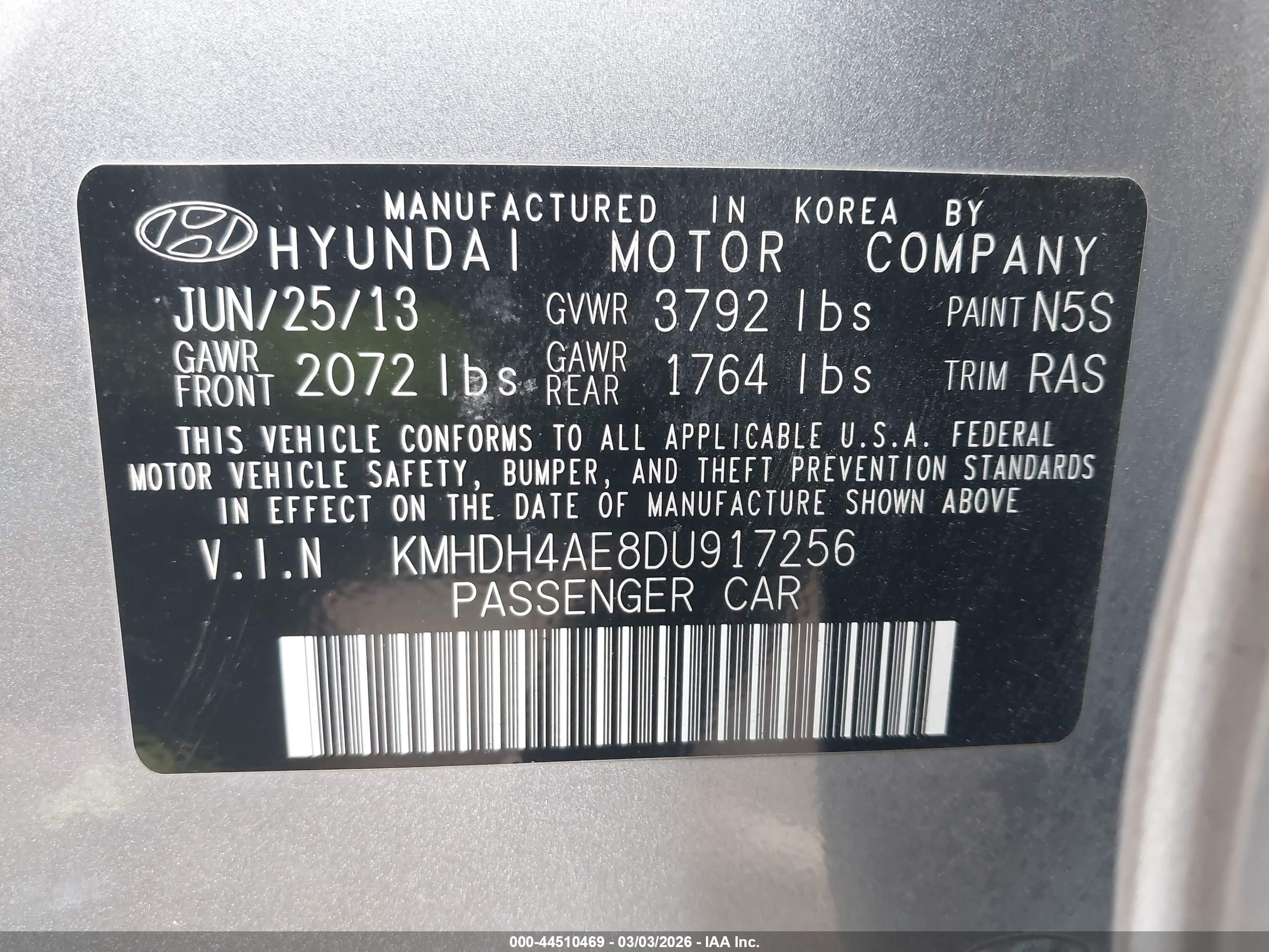 HYUNDAI ELANTRA image 9