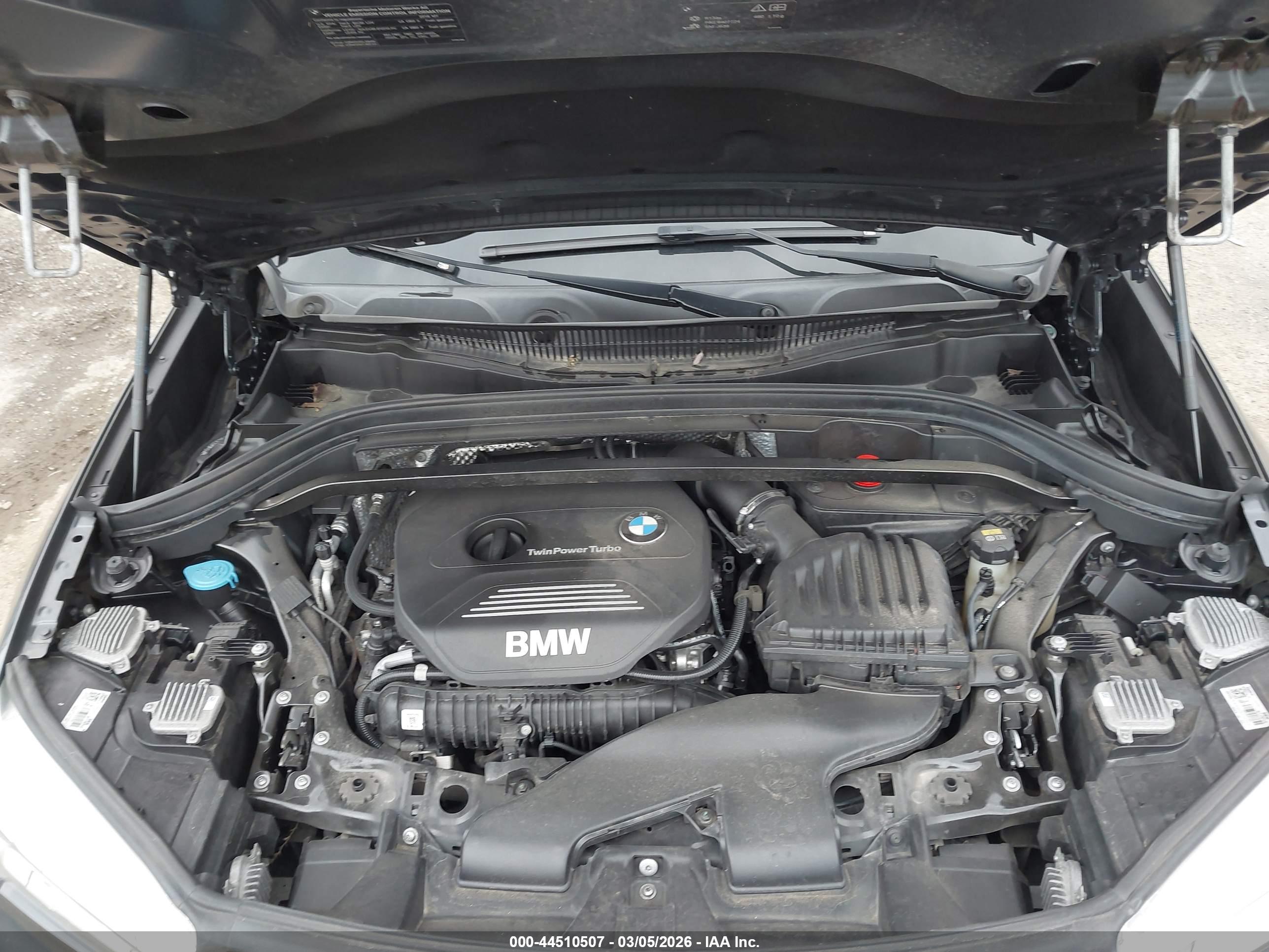BMW X1 image 10