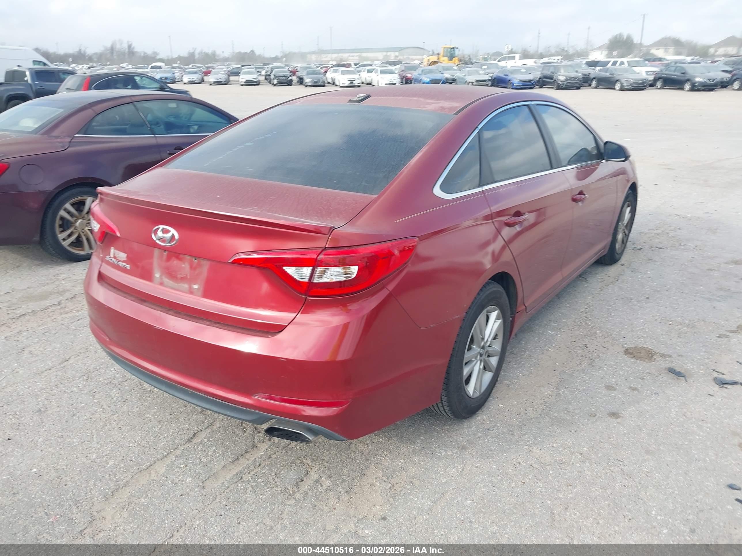HYUNDAI SONATA image 4