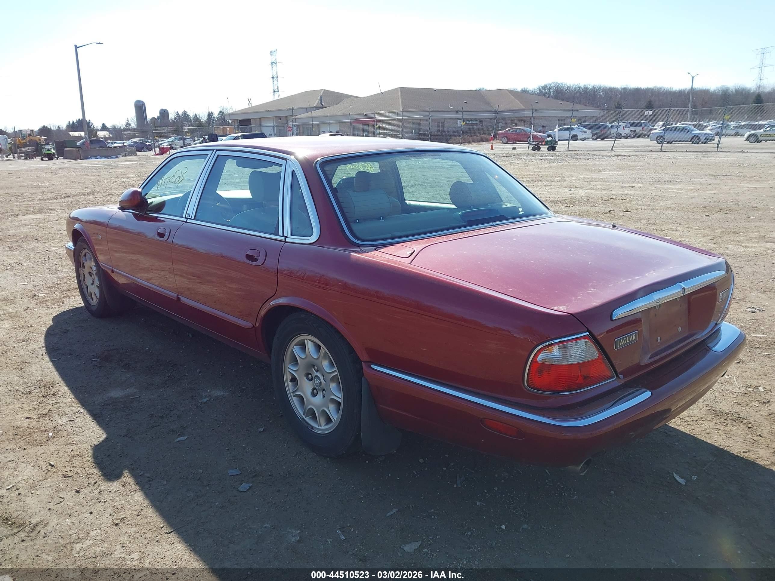 JAGUAR XJ8 image 3