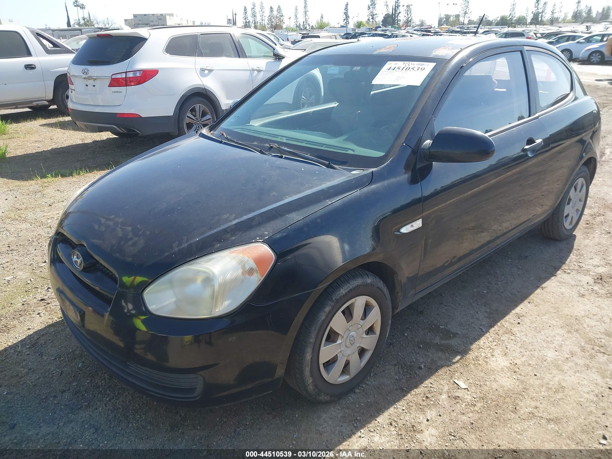HYUNDAI ACCENT image 2