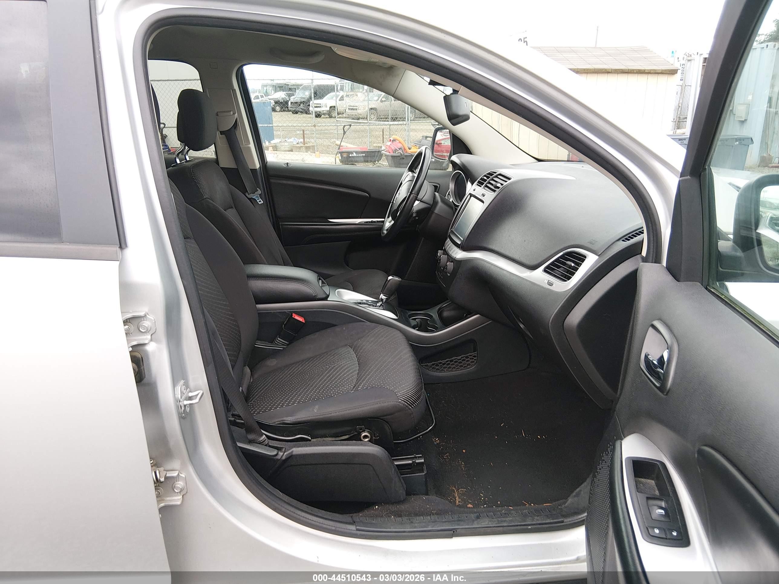 DODGE JOURNEY image 5